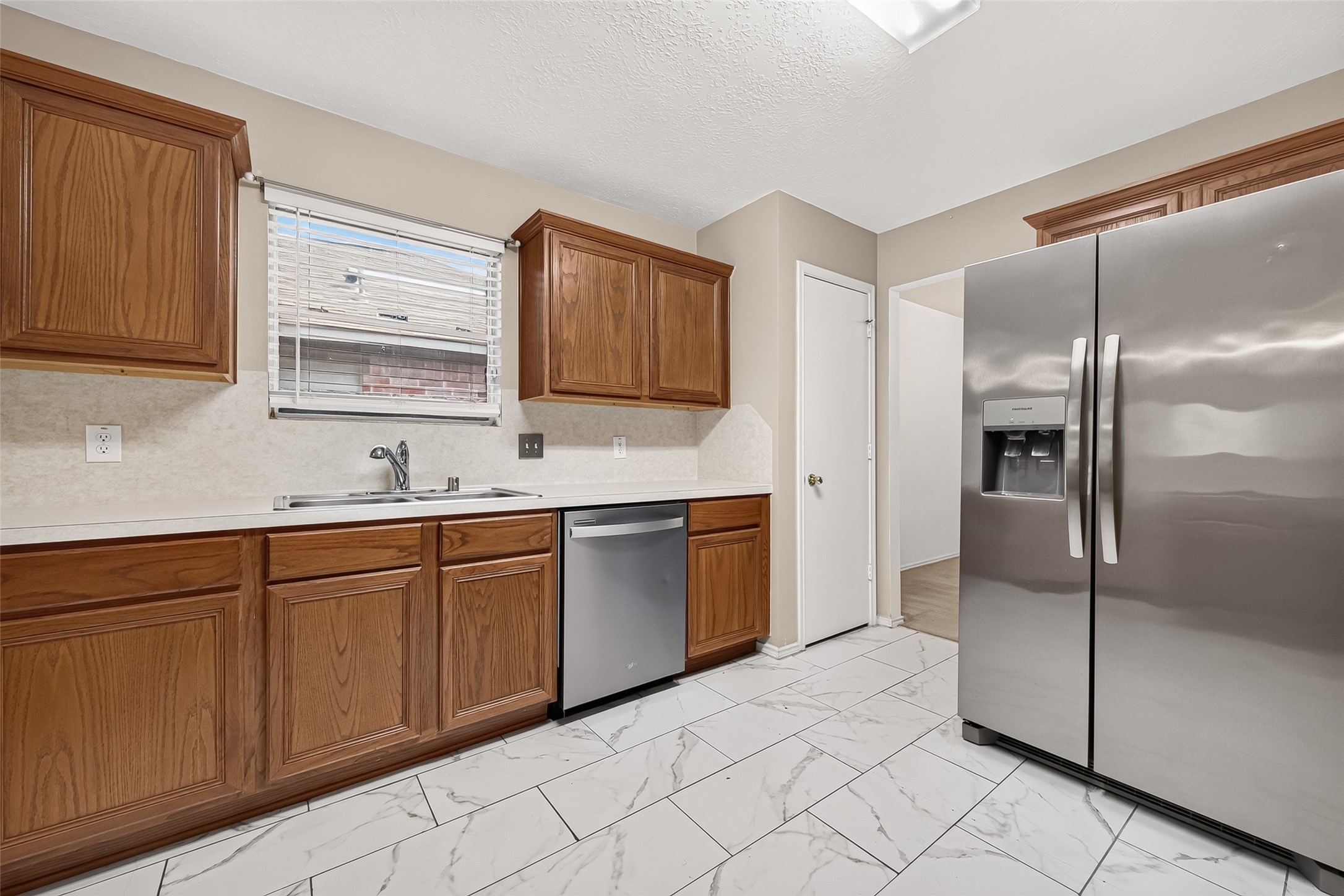 10902 Primrose Acres Lane Property Photo 12