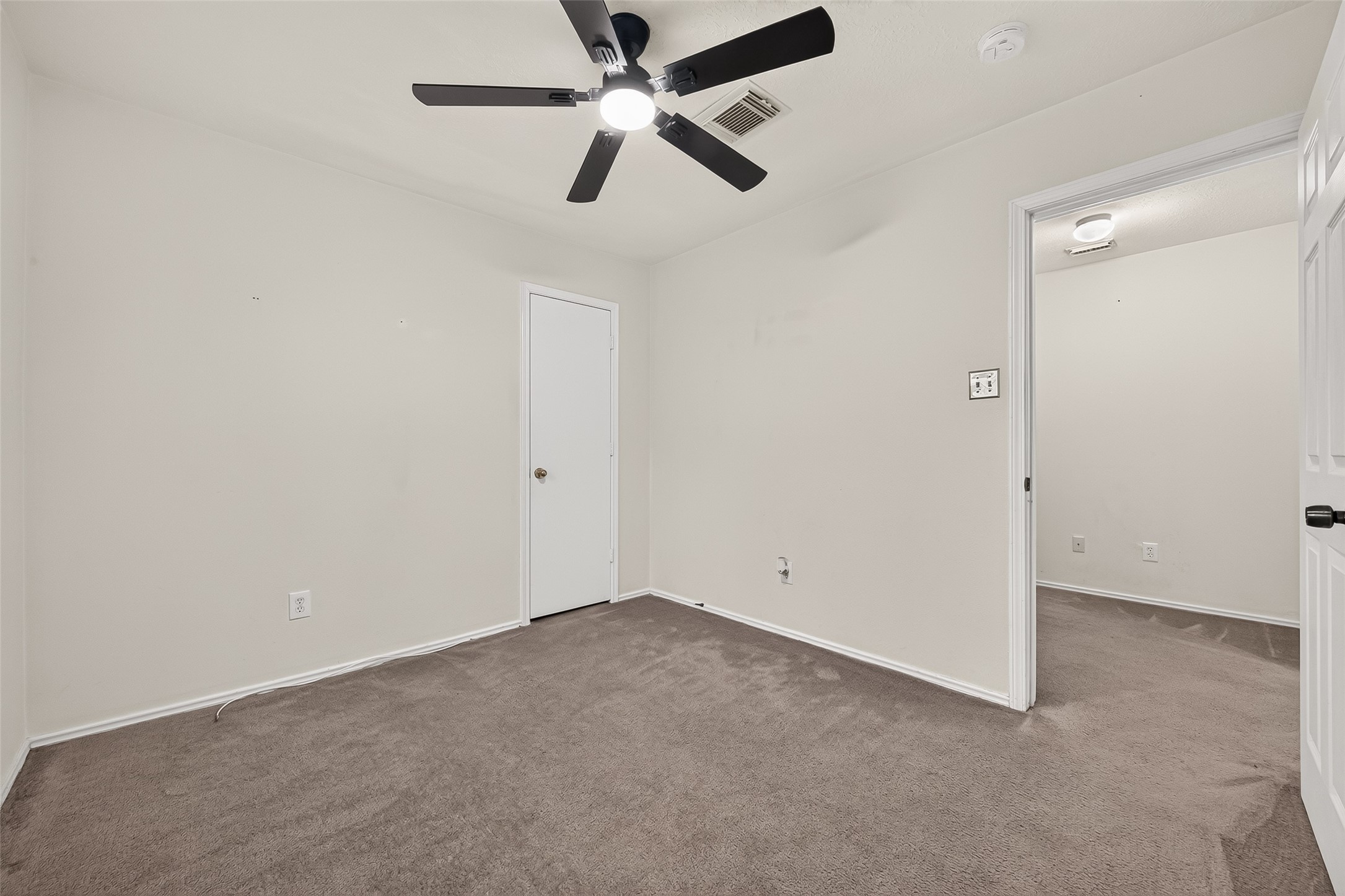10902 Primrose Acres Lane Property Photo 17