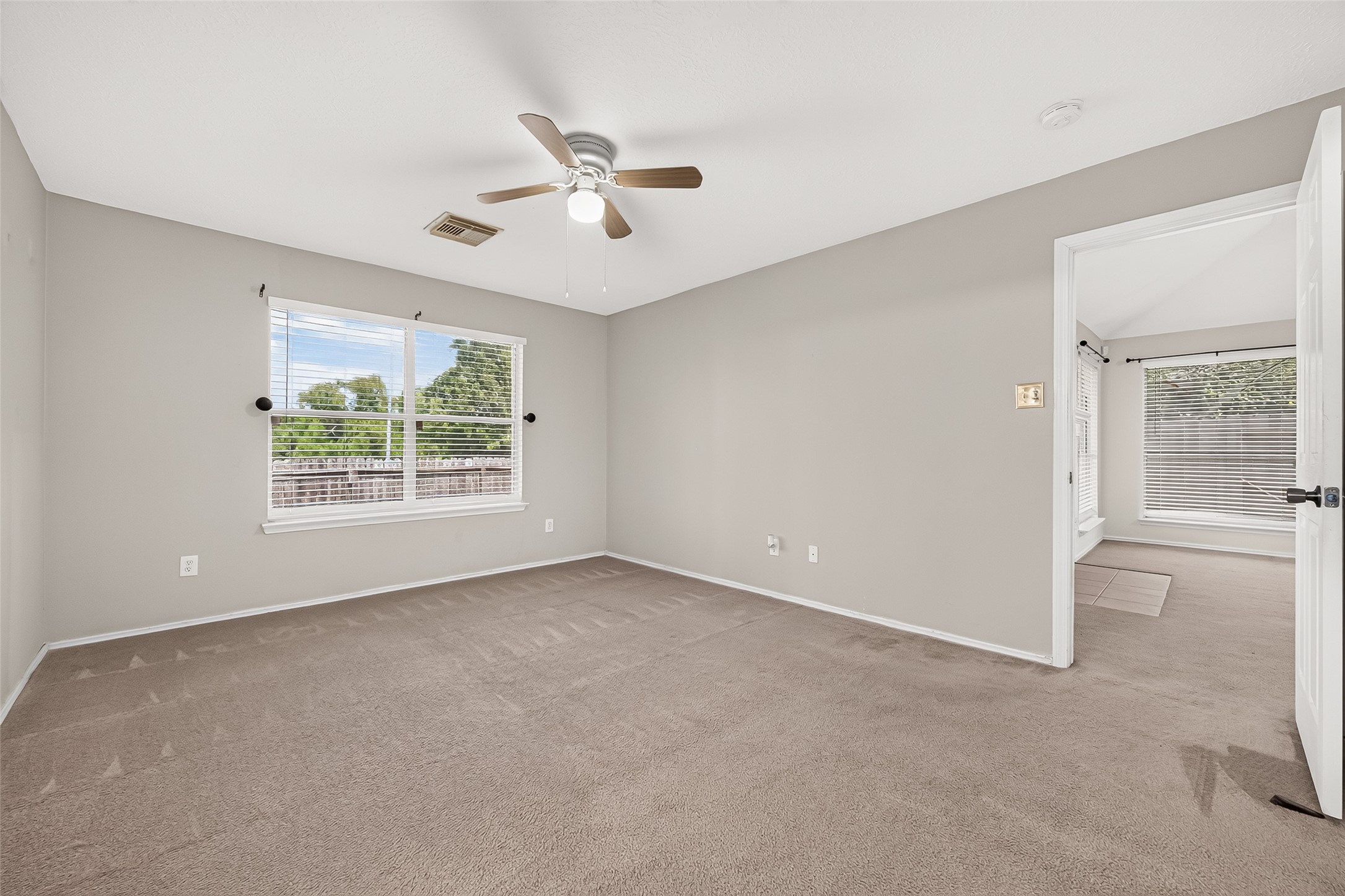 10902 Primrose Acres Lane Property Photo 20