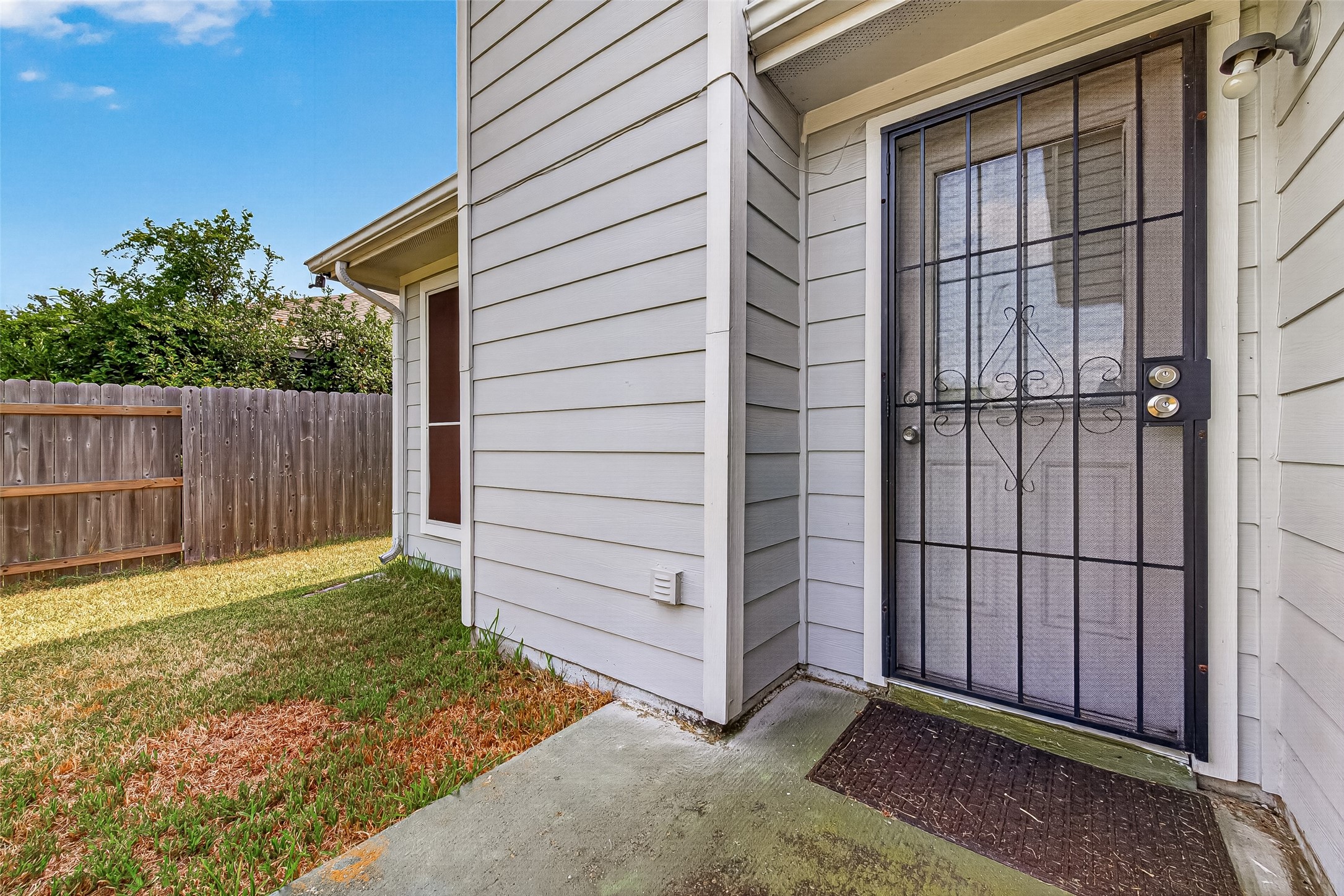 10902 Primrose Acres Lane Property Photo 25
