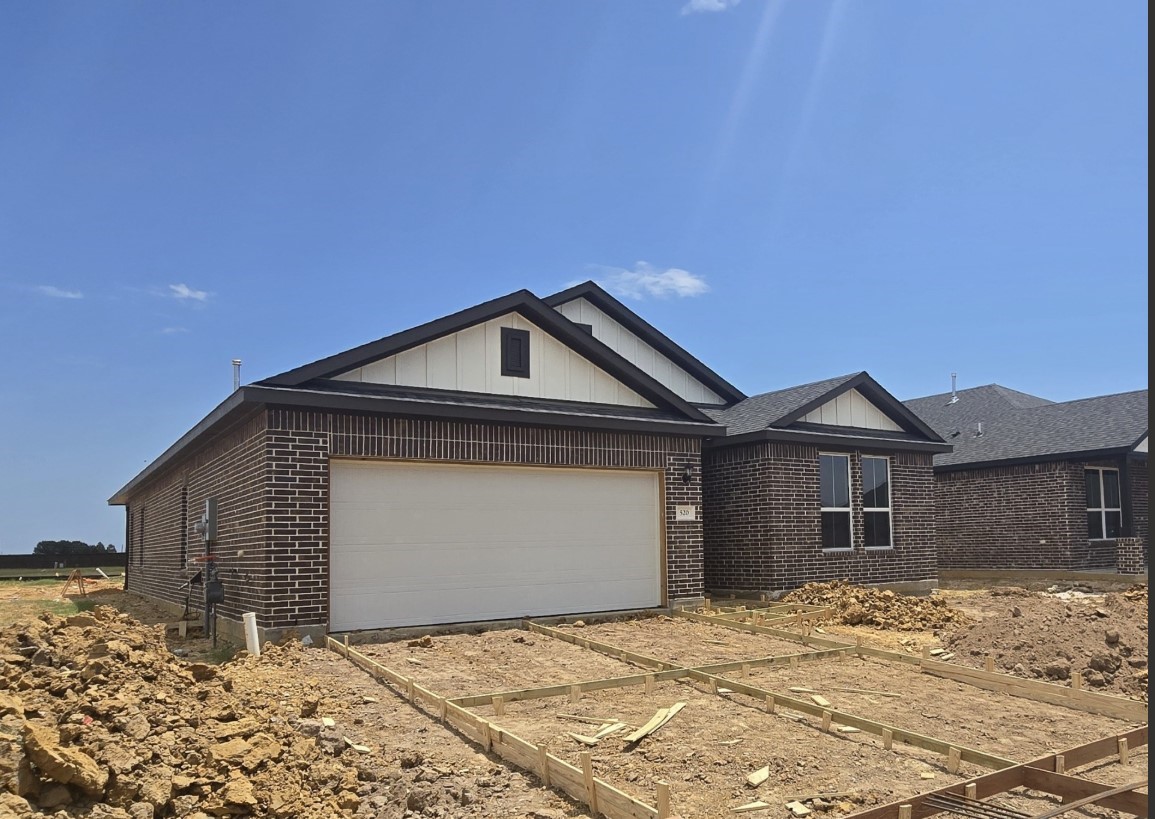 520 Deep Sands Drive Property Photo 3