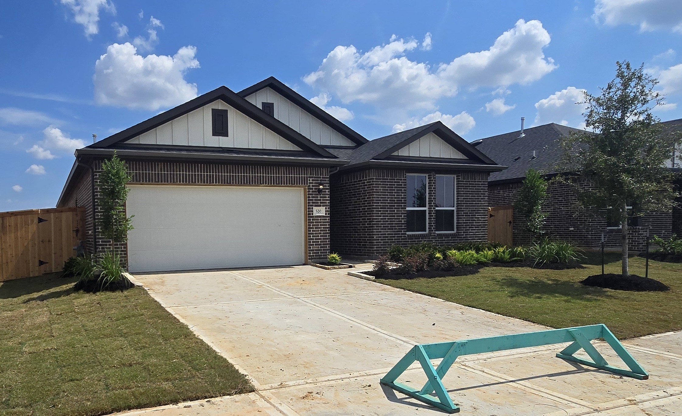 520 Deep Sands Drive Property Photo 3