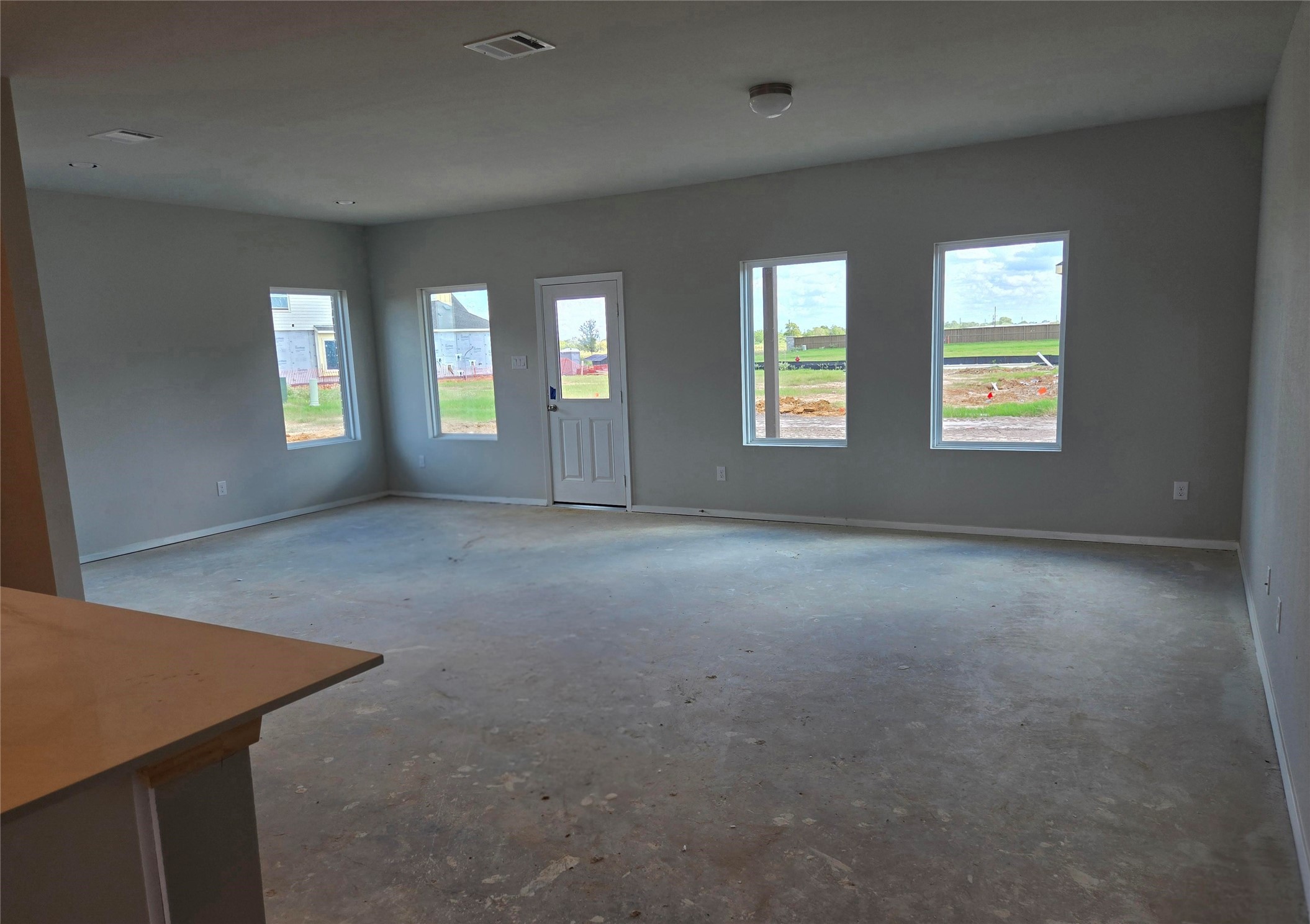 520 Deep Sands Drive Property Photo 4