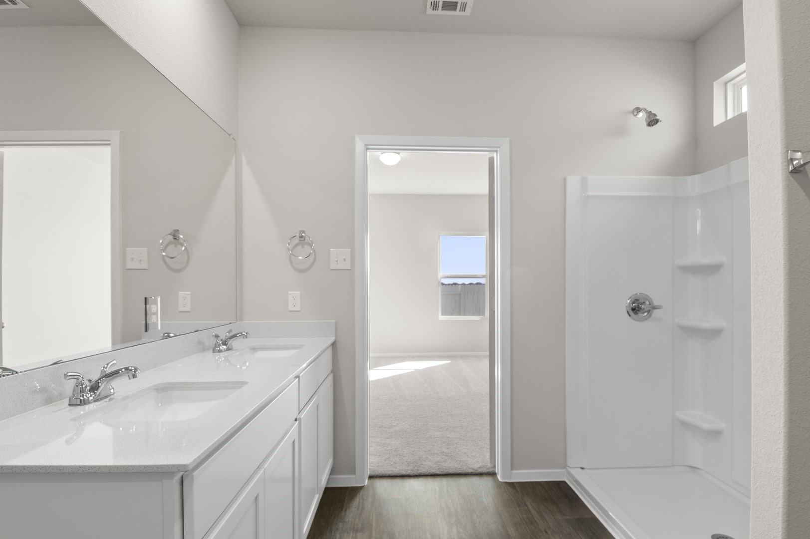 520 Deep Sands Drive Property Photo 12