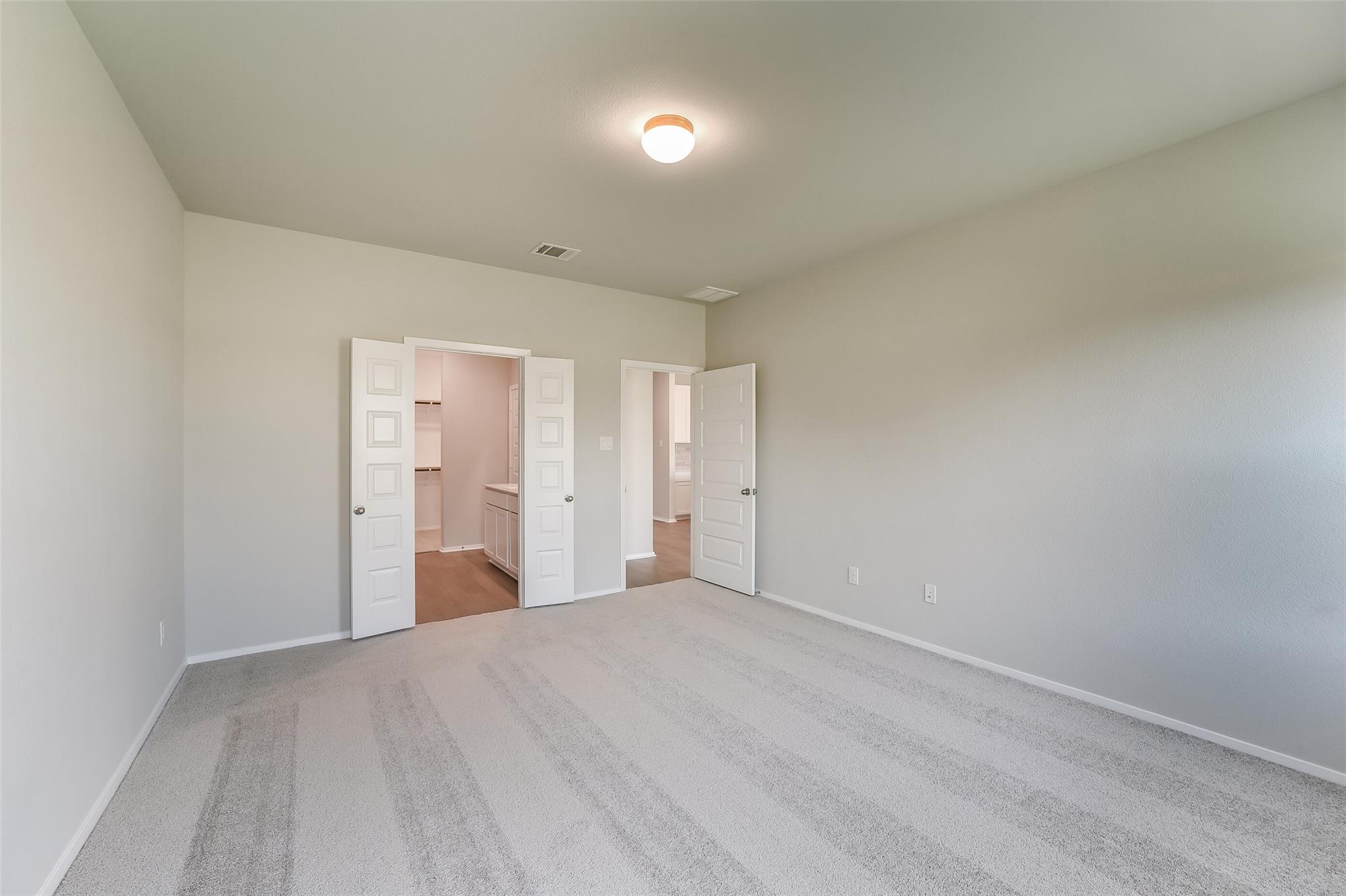520 Deep Sands Drive Property Photo 20