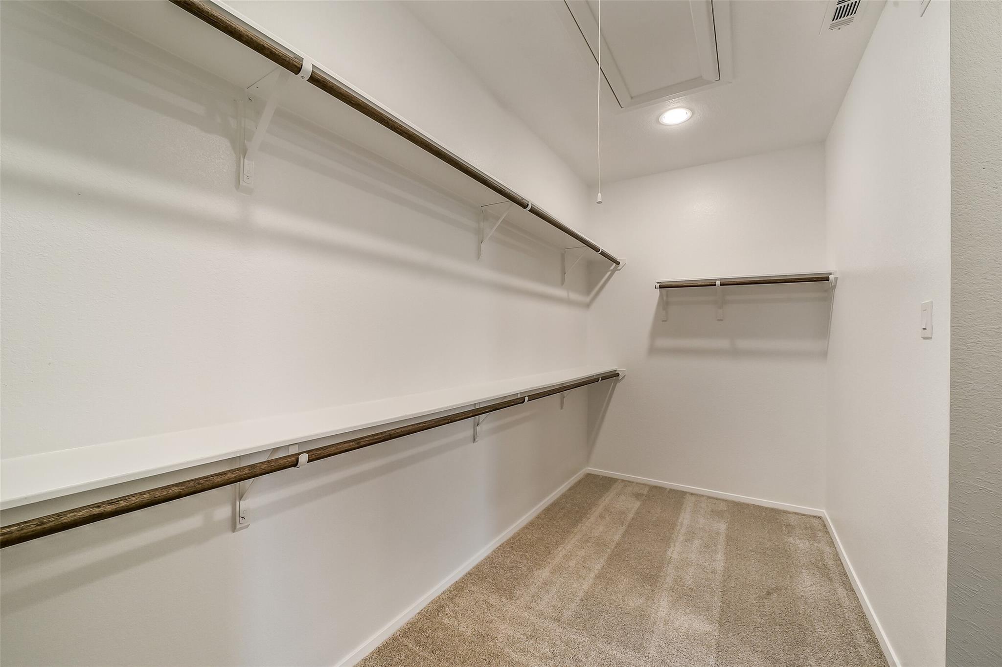 520 Deep Sands Drive Property Photo 25