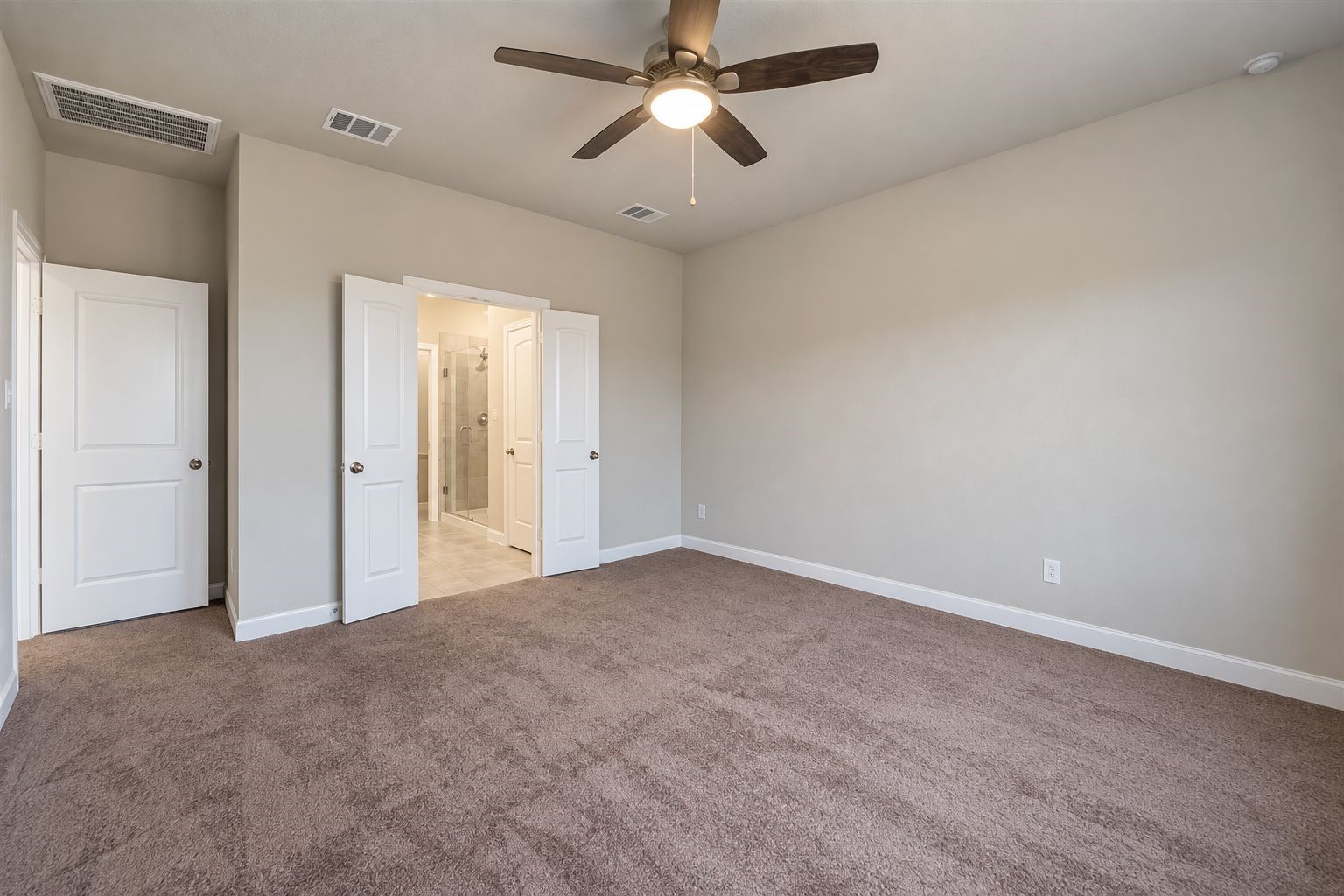 2409 Table Rock Court Property Photo 20