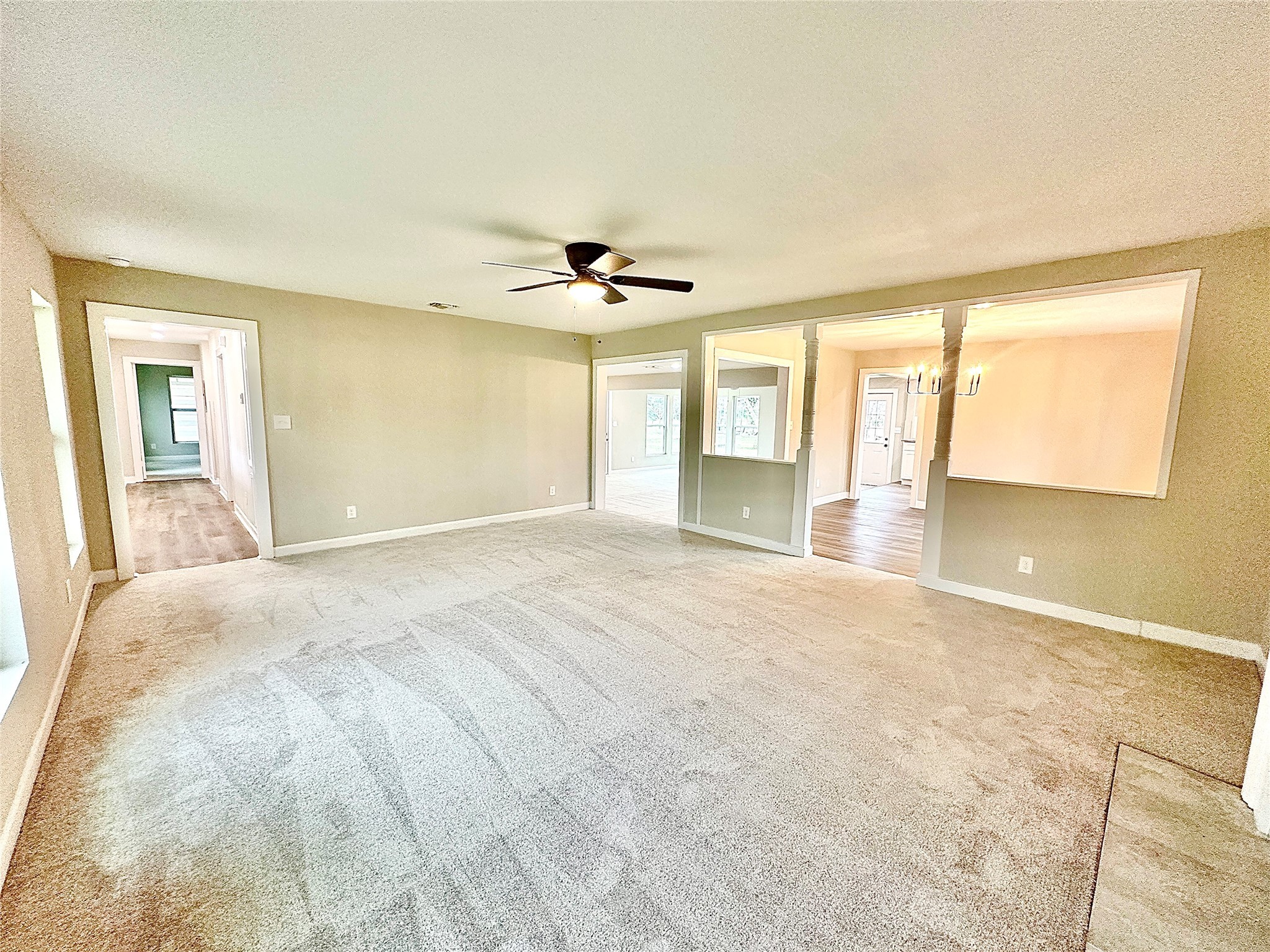 731 S Gilbert Street Property Photo 8