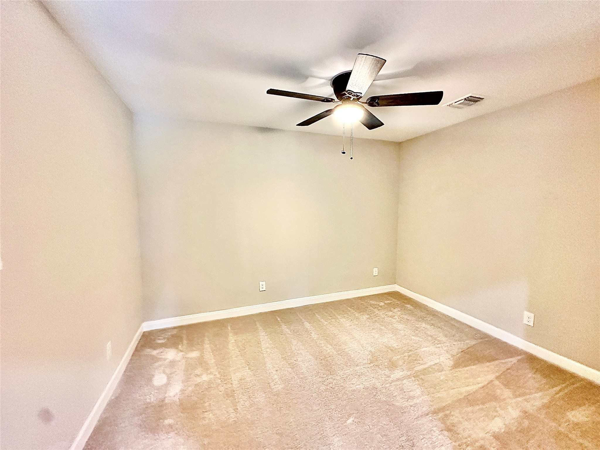 731 S Gilbert Street Property Photo 18