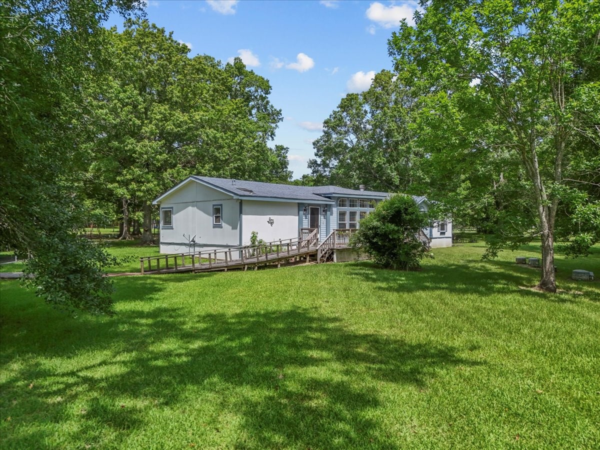 90 County Road 440 Property Photo 2