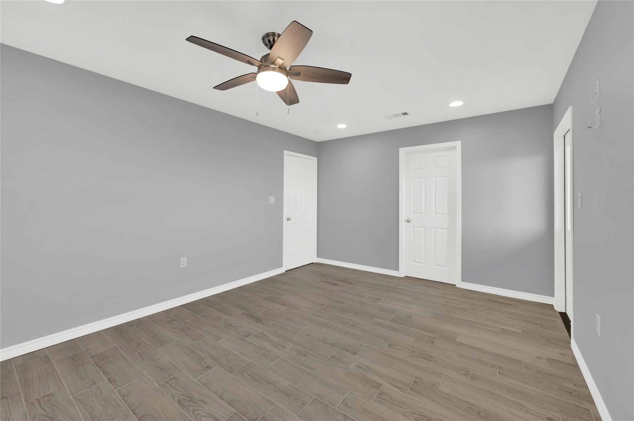 1741 Bluewater Highway Property Photo 16