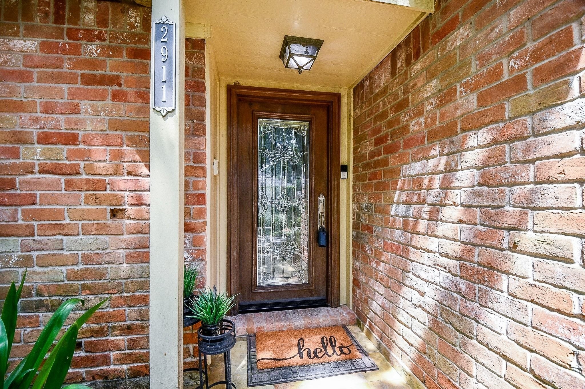 2911 Fontana Drive Property Photo 9