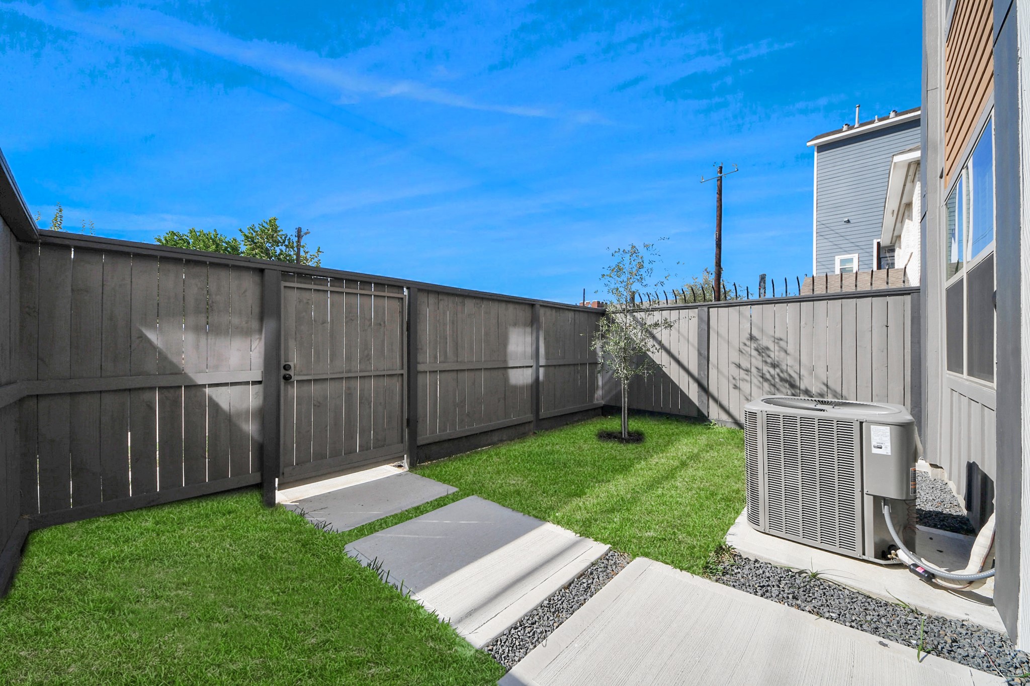 2524 Live Oak Street Property Photo 42