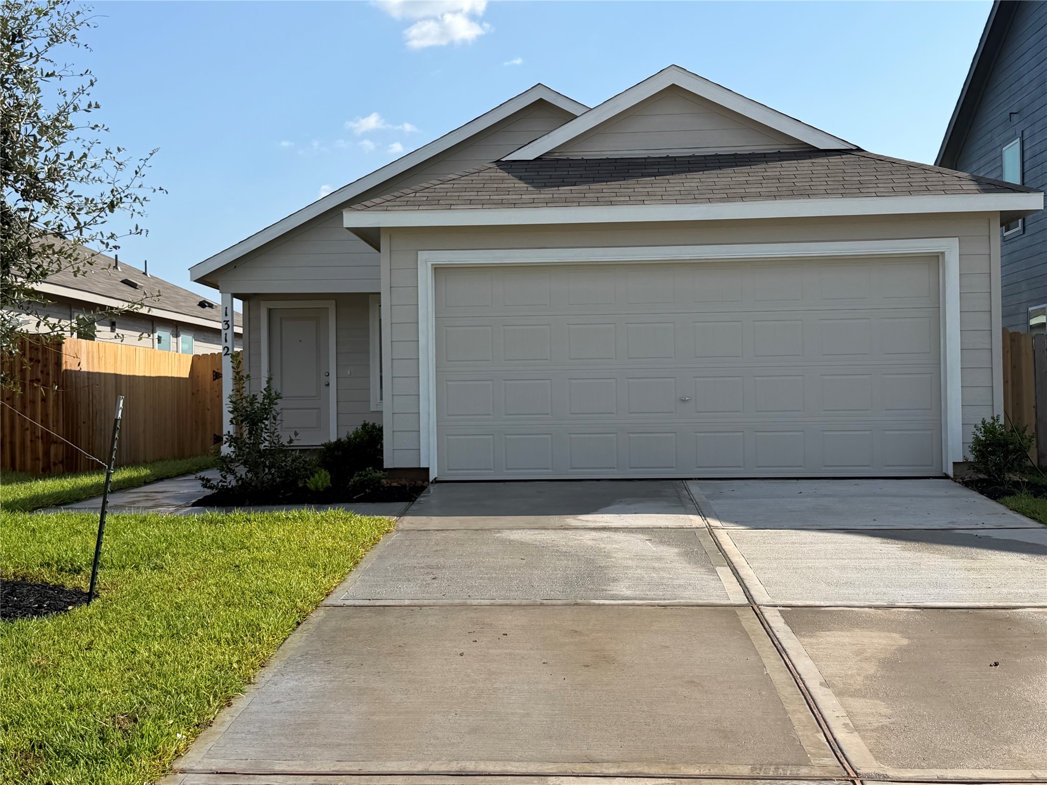 1312 Charlotte Way Property Photo 1