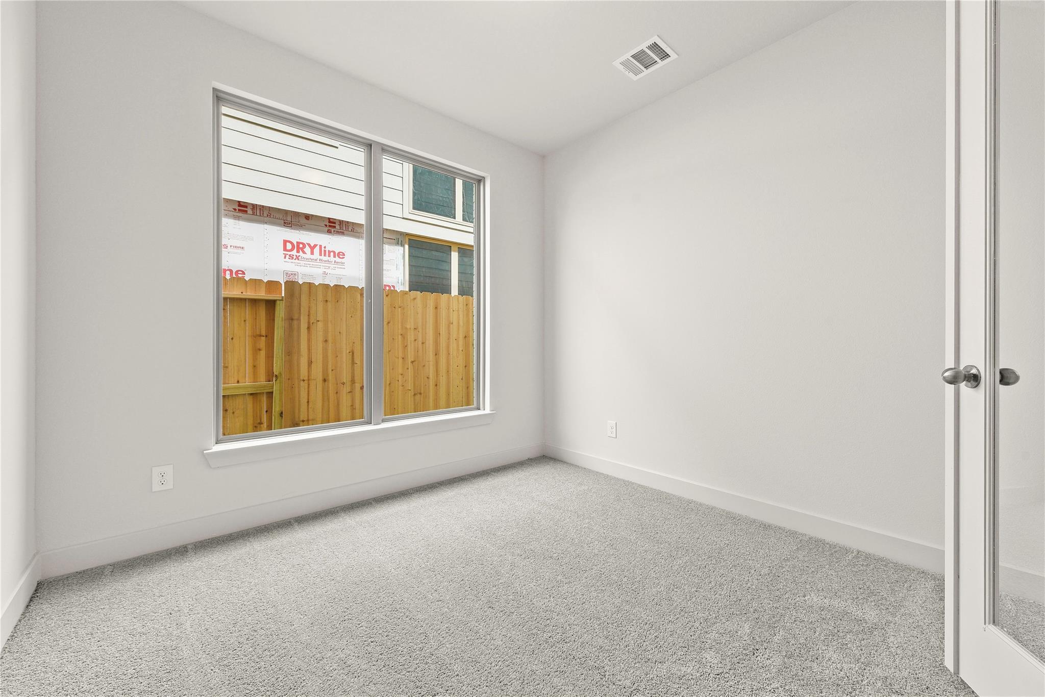 386 Mulberry Creek Street Property Photo 13