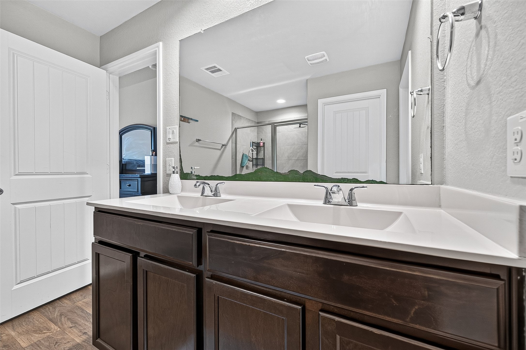 930 Bright Lotus Lane Property Photo 25