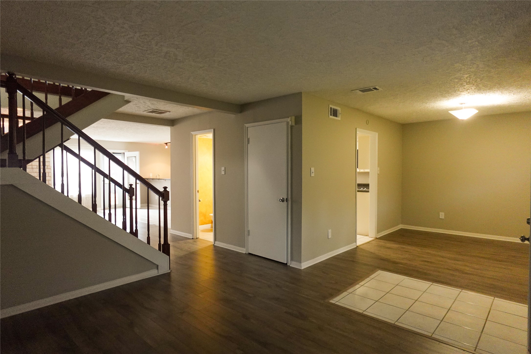 11654 S Kirkwood Road Property Photo 6