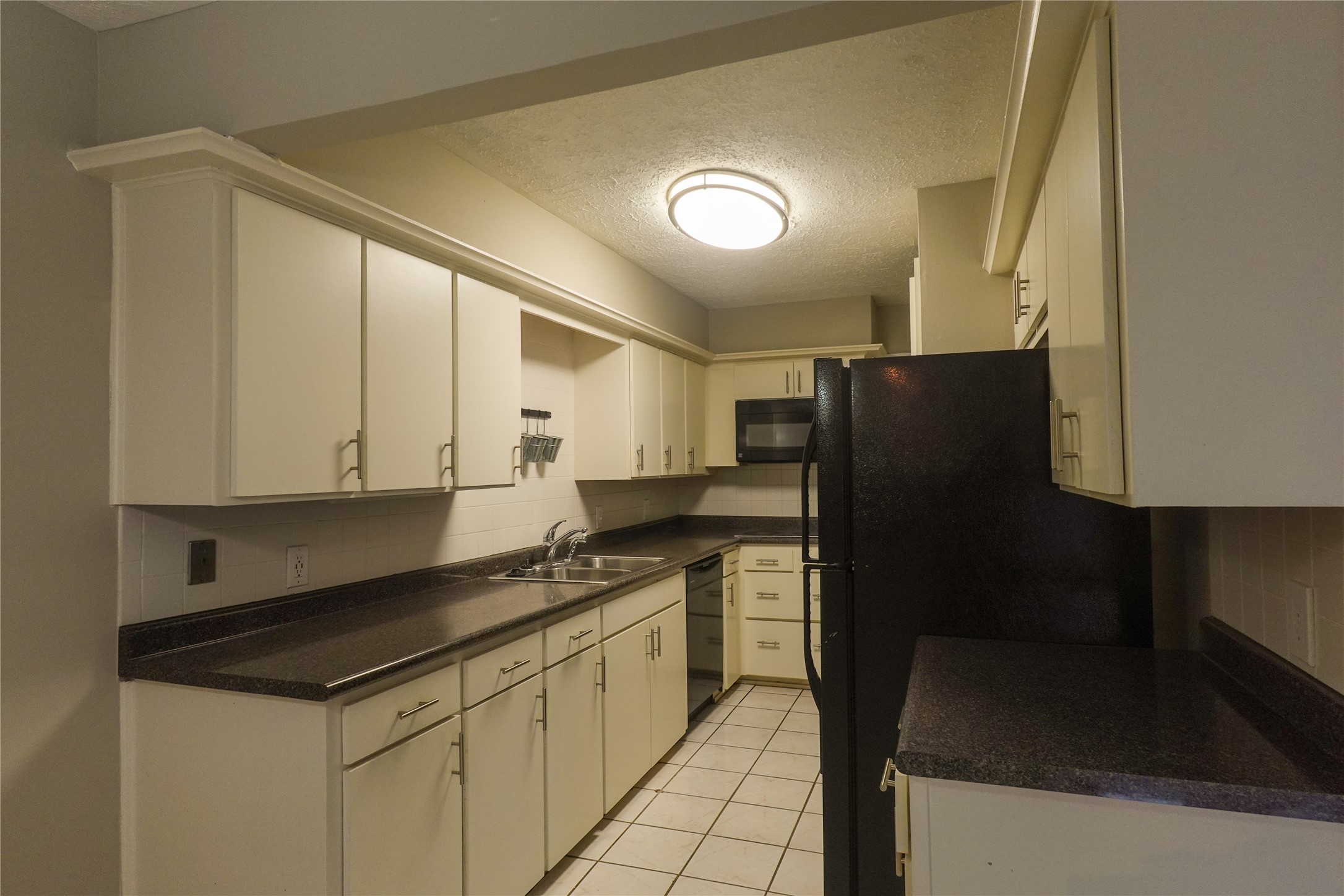 11654 S Kirkwood Road Property Photo 9