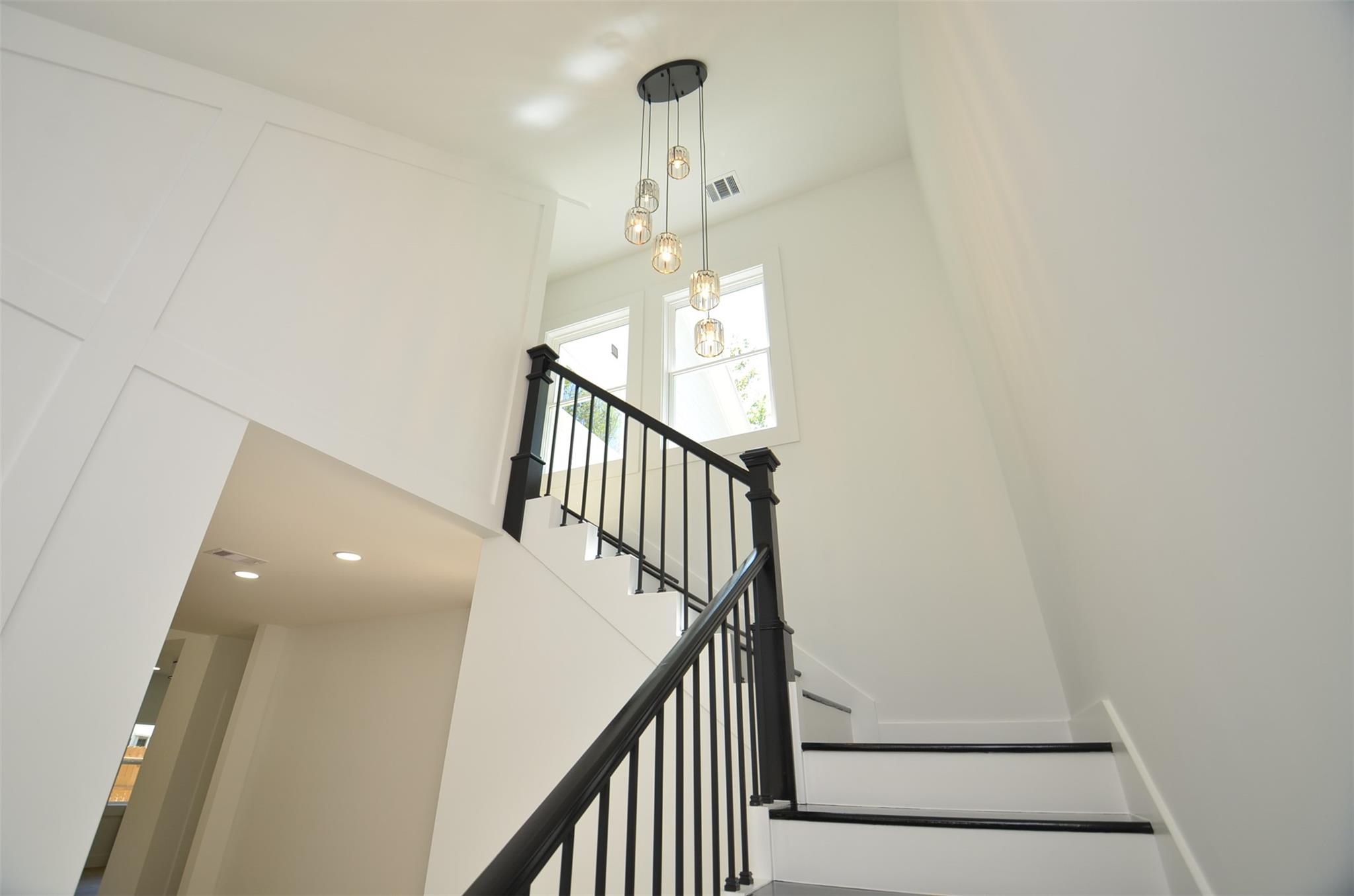 1207 Martin Street Property Photo 8