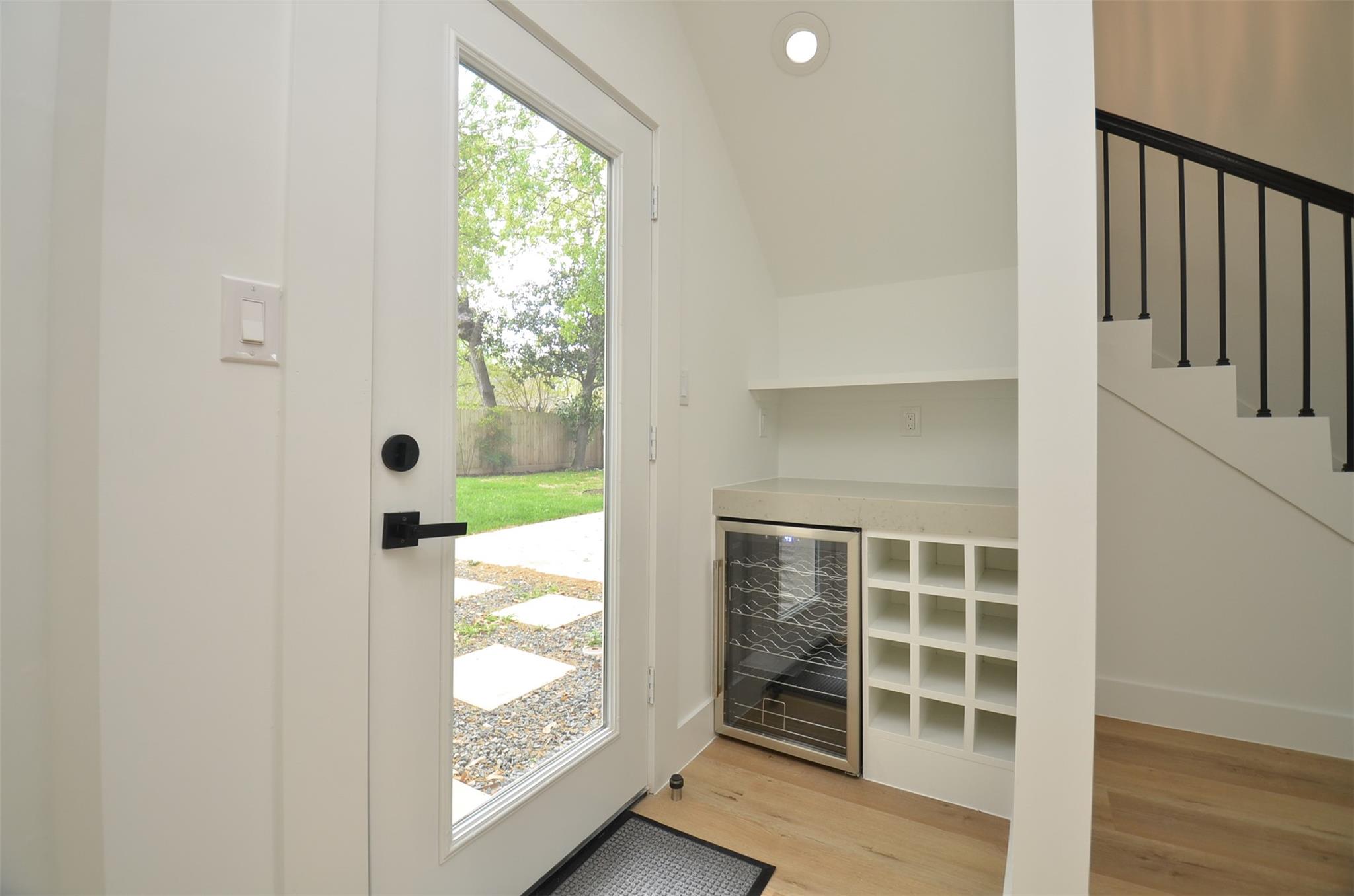 1207 Martin Street Property Photo 16