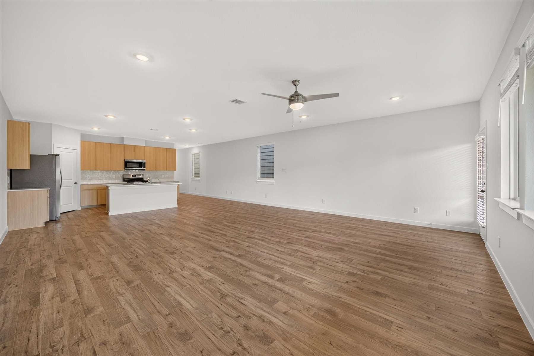 28126 Meadowlark Sky Drive Property Photo 10