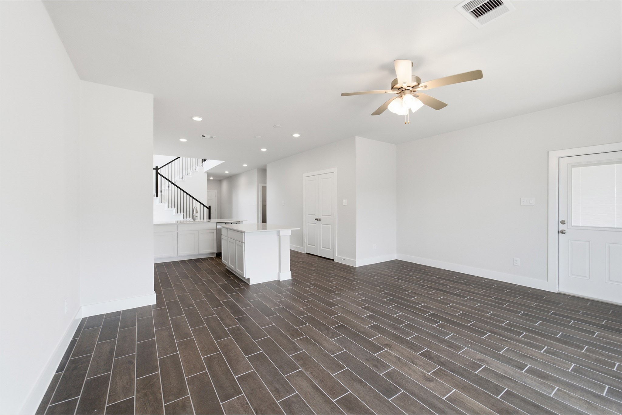 14414 High Hill Drive Property Photo 18