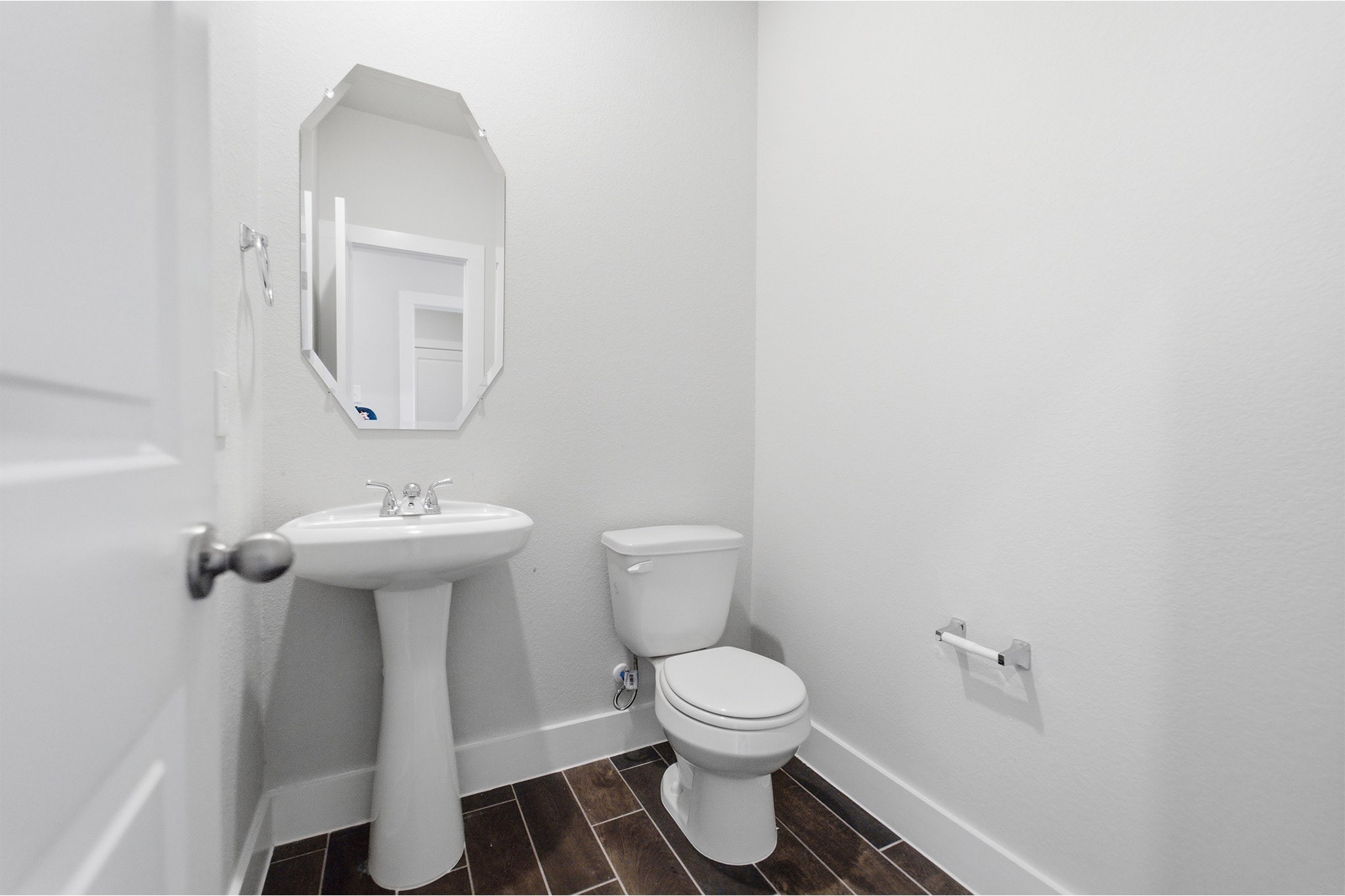 14414 High Hill Drive Property Photo 20