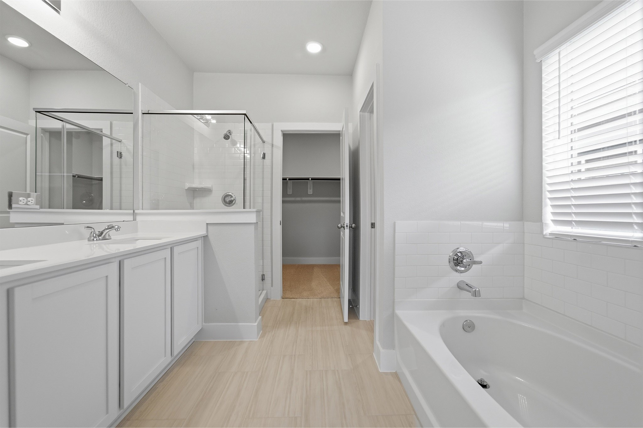 14414 High Hill Drive Property Photo 23
