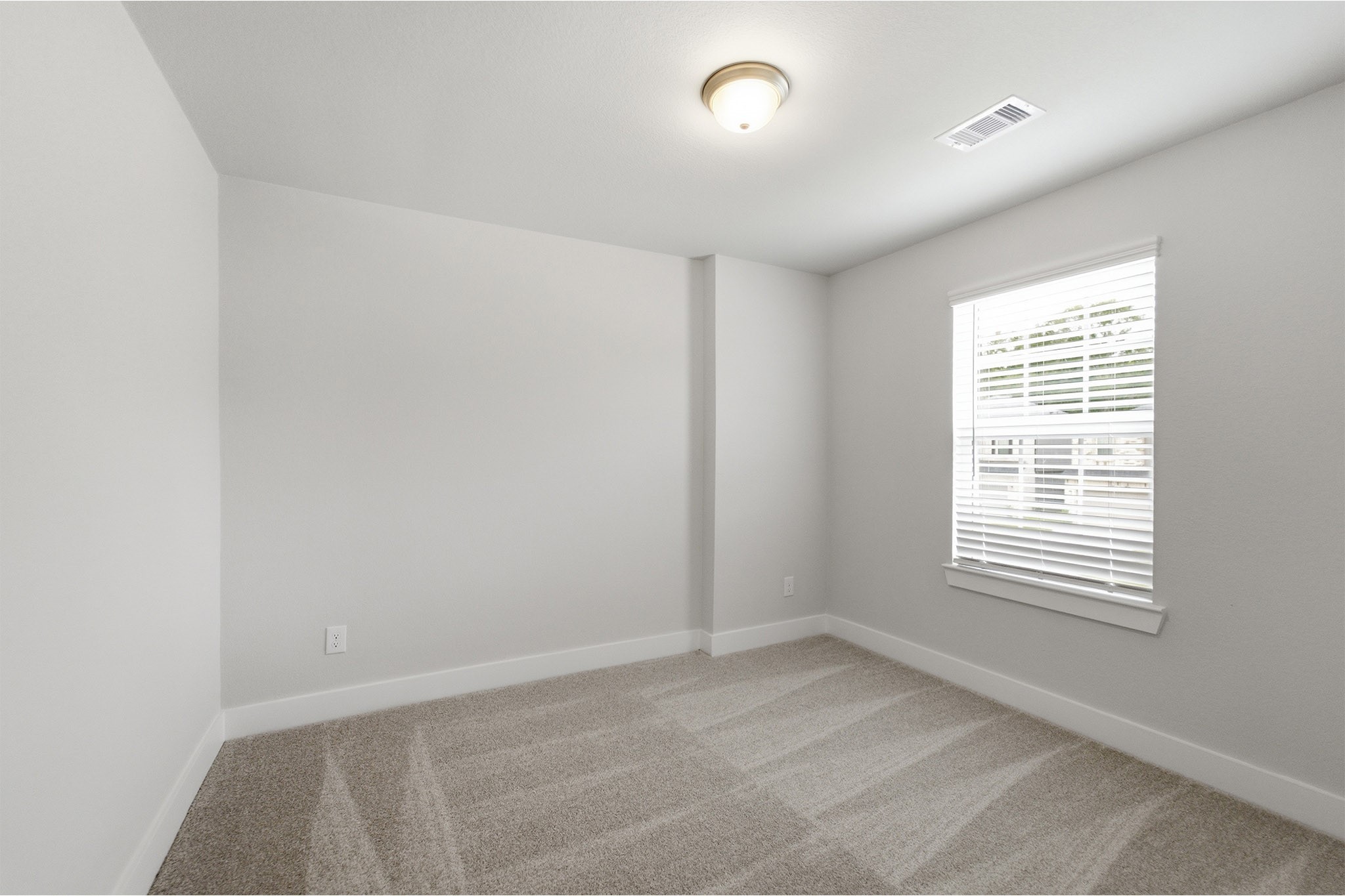 14414 High Hill Drive Property Photo 25