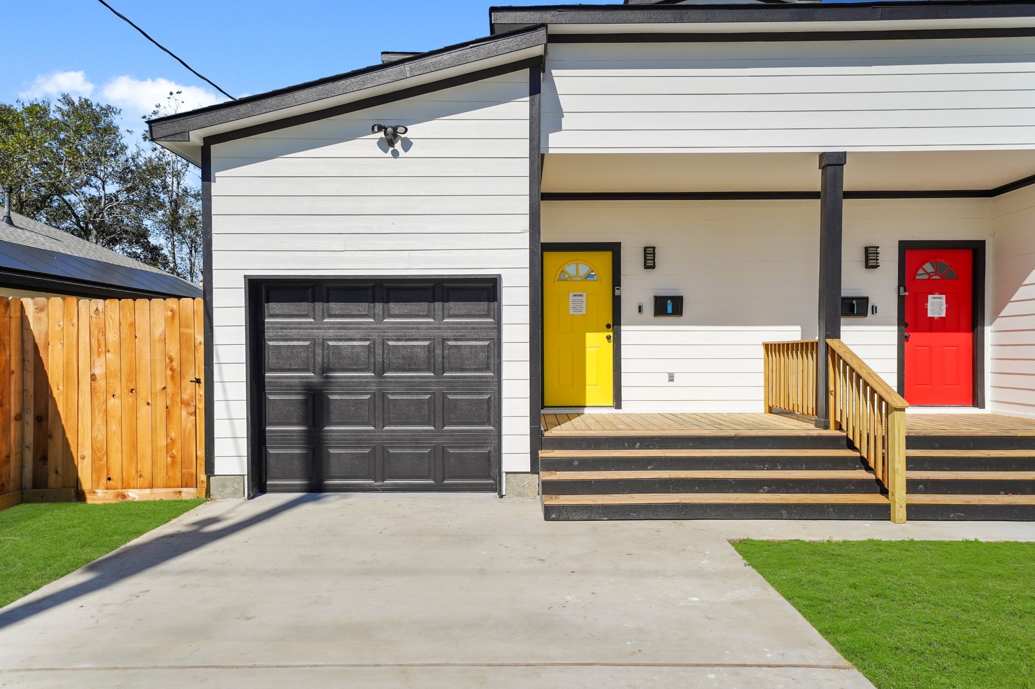 1512 W Blum Street A Property Photo 3
