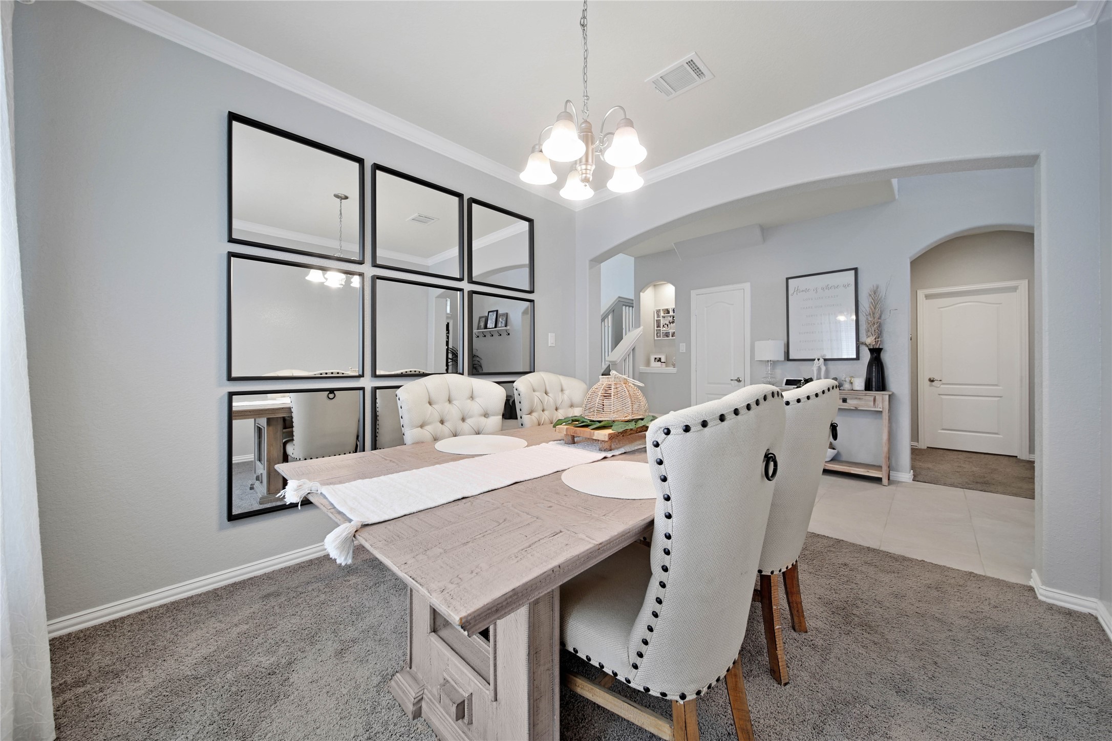 26028 Hasting Ridge Lane Property Photo 4