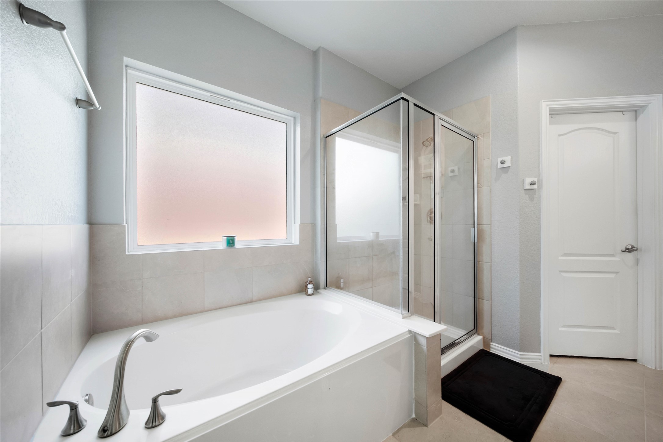 26028 Hasting Ridge Lane Property Photo 24