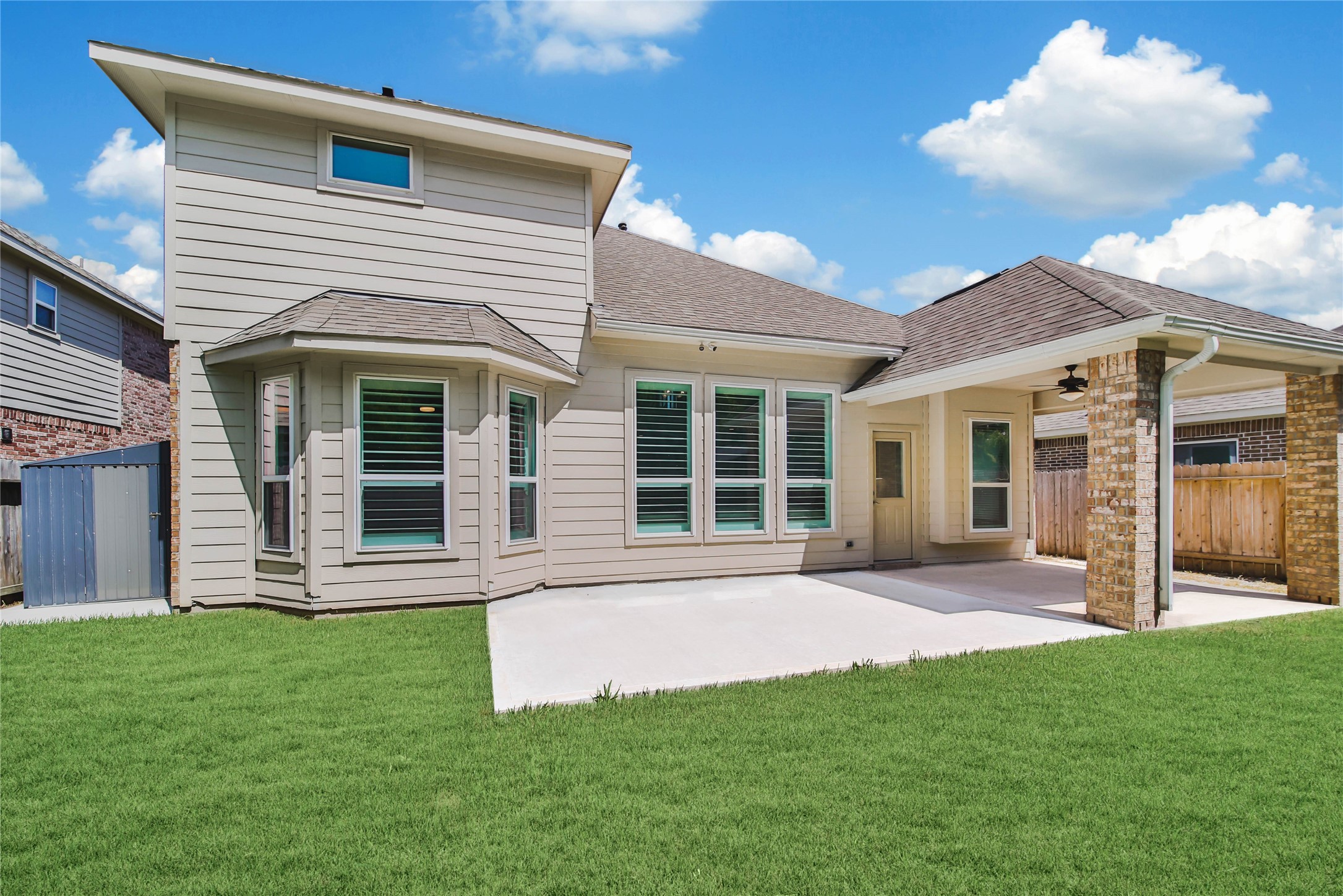 26028 Hasting Ridge Lane Property Photo 47