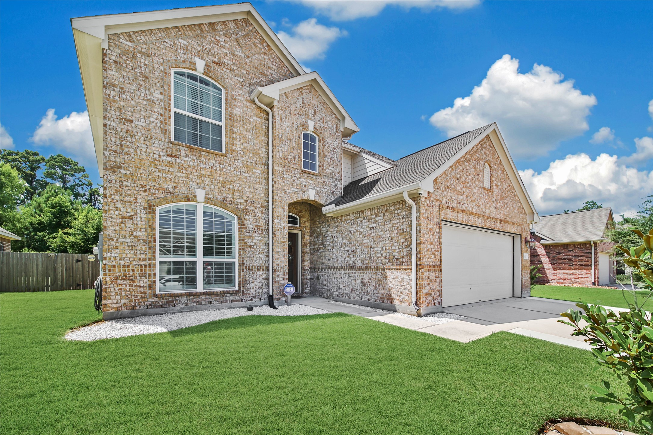 26028 Hasting Ridge Lane Property Photo 49