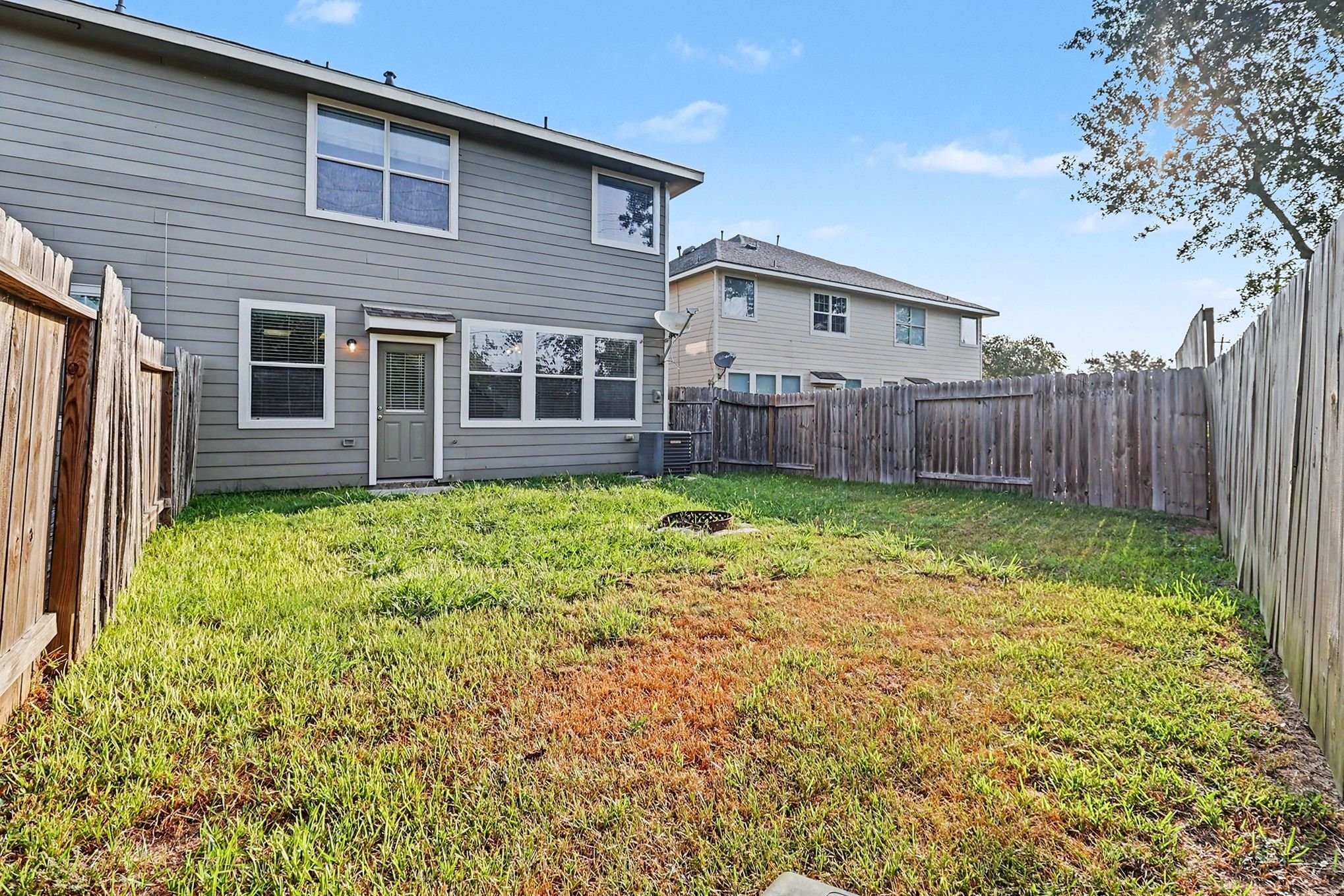 6304 Stoney Creek Drive Property Photo 23