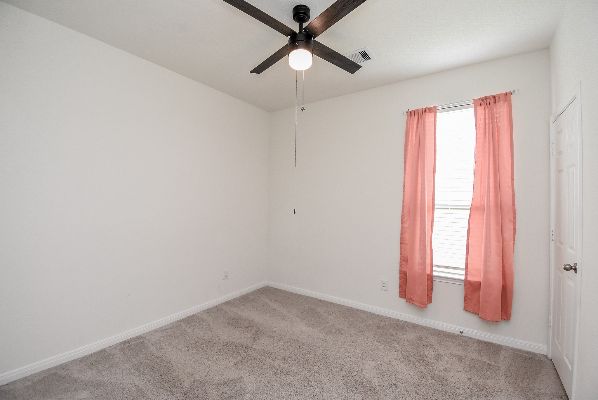 1003 Haven Hill Ln Property Photo 7