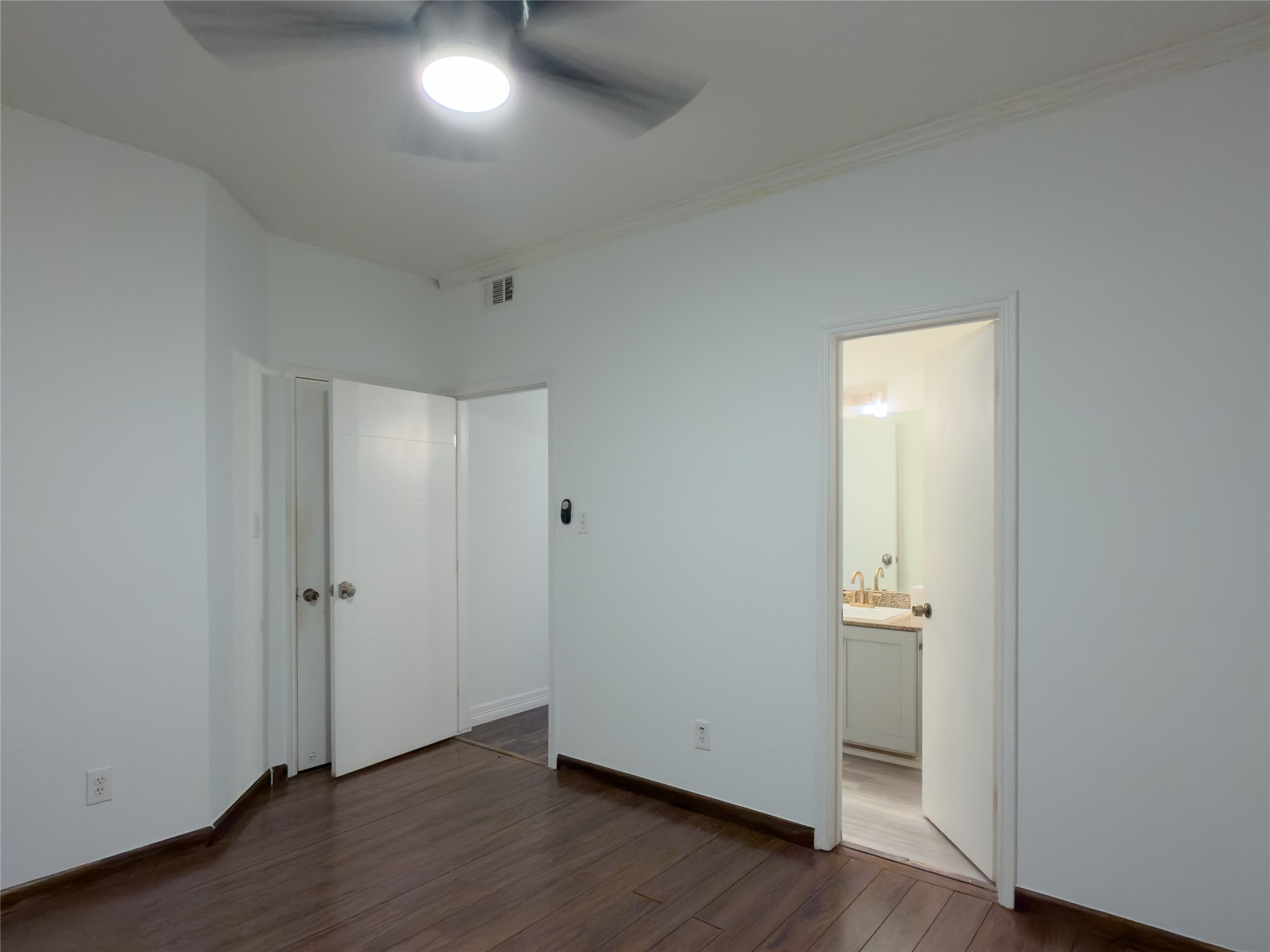 6500 Harbor Town 2601 Property Photo 10