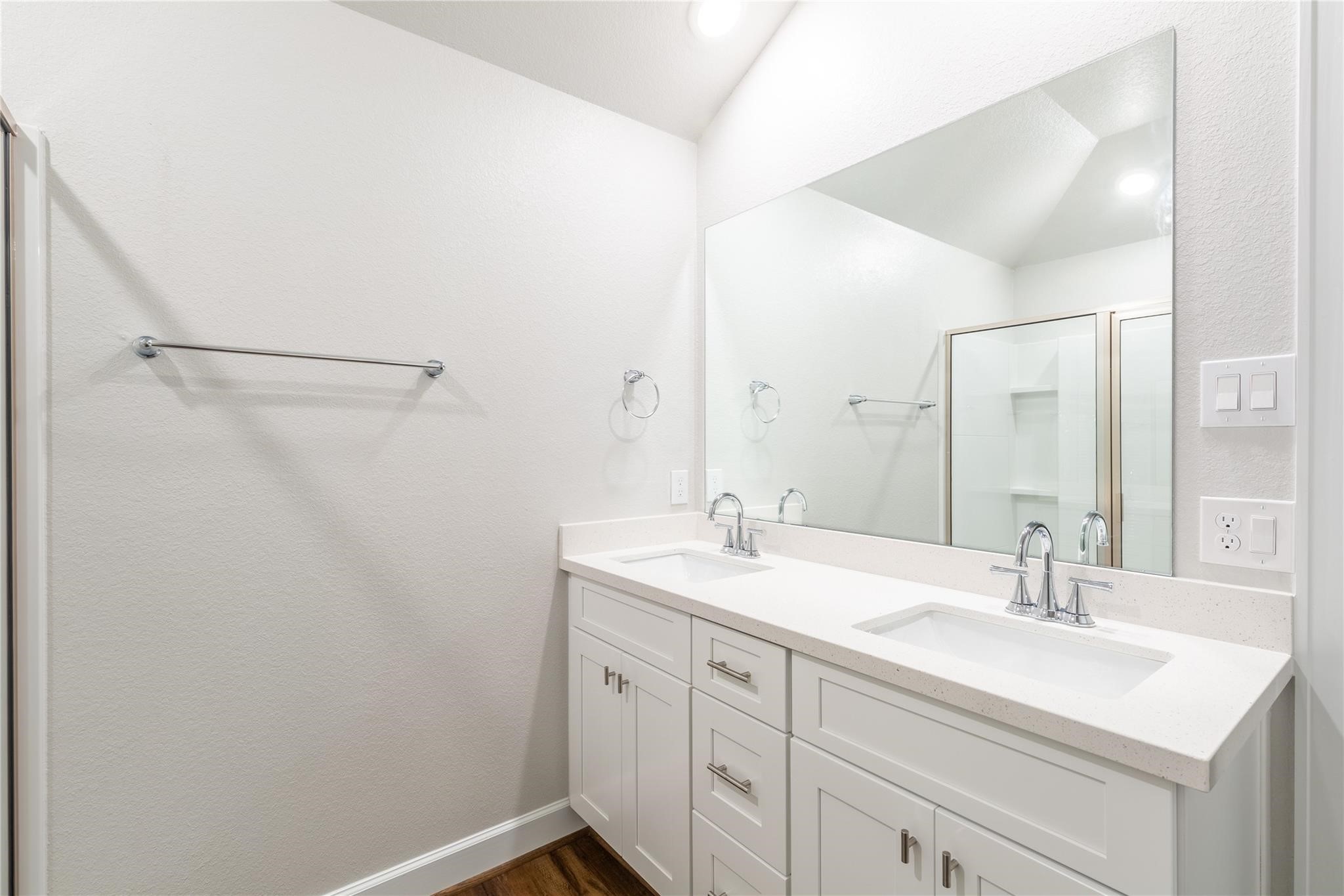 815 Roosevelt Property Photo 22