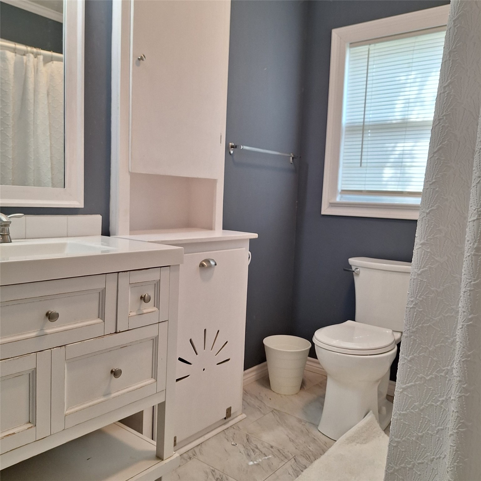 202 W Watt Street Property Photo 4