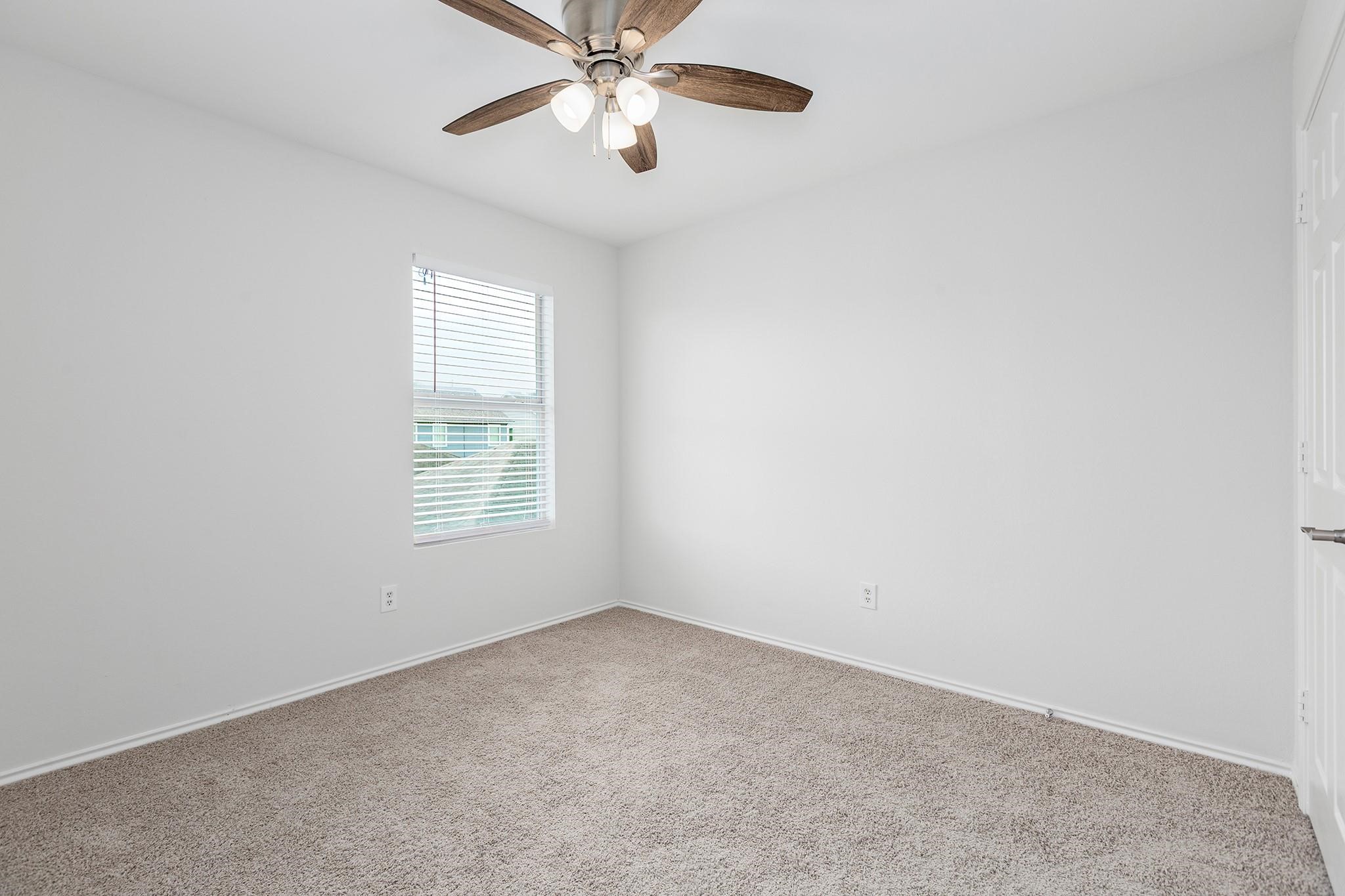16815 Libson Falls Drive Property Photo 18