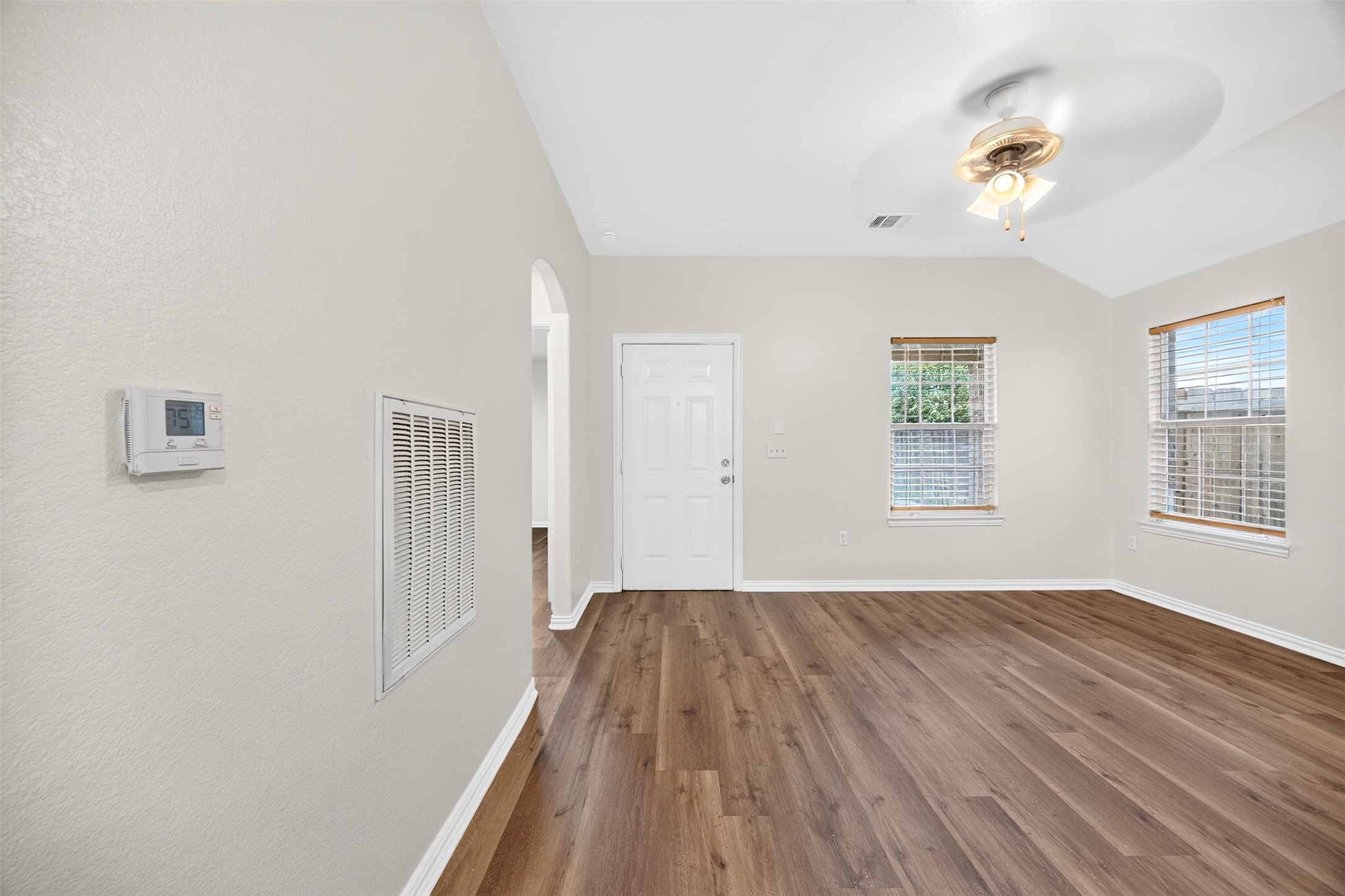 1302 Shearn Street Property Photo 6