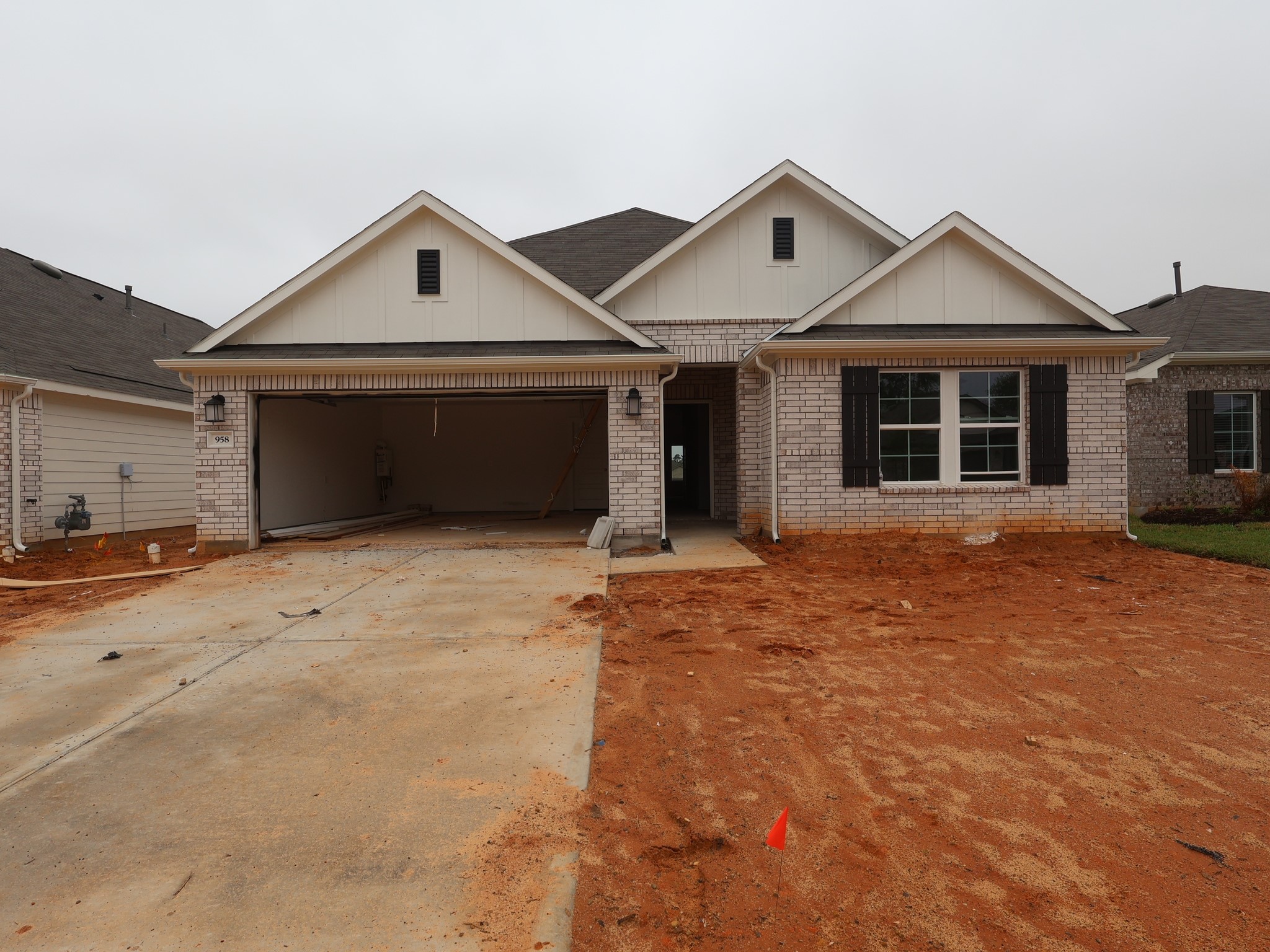 958 Garden Path Drive Property Photo 1