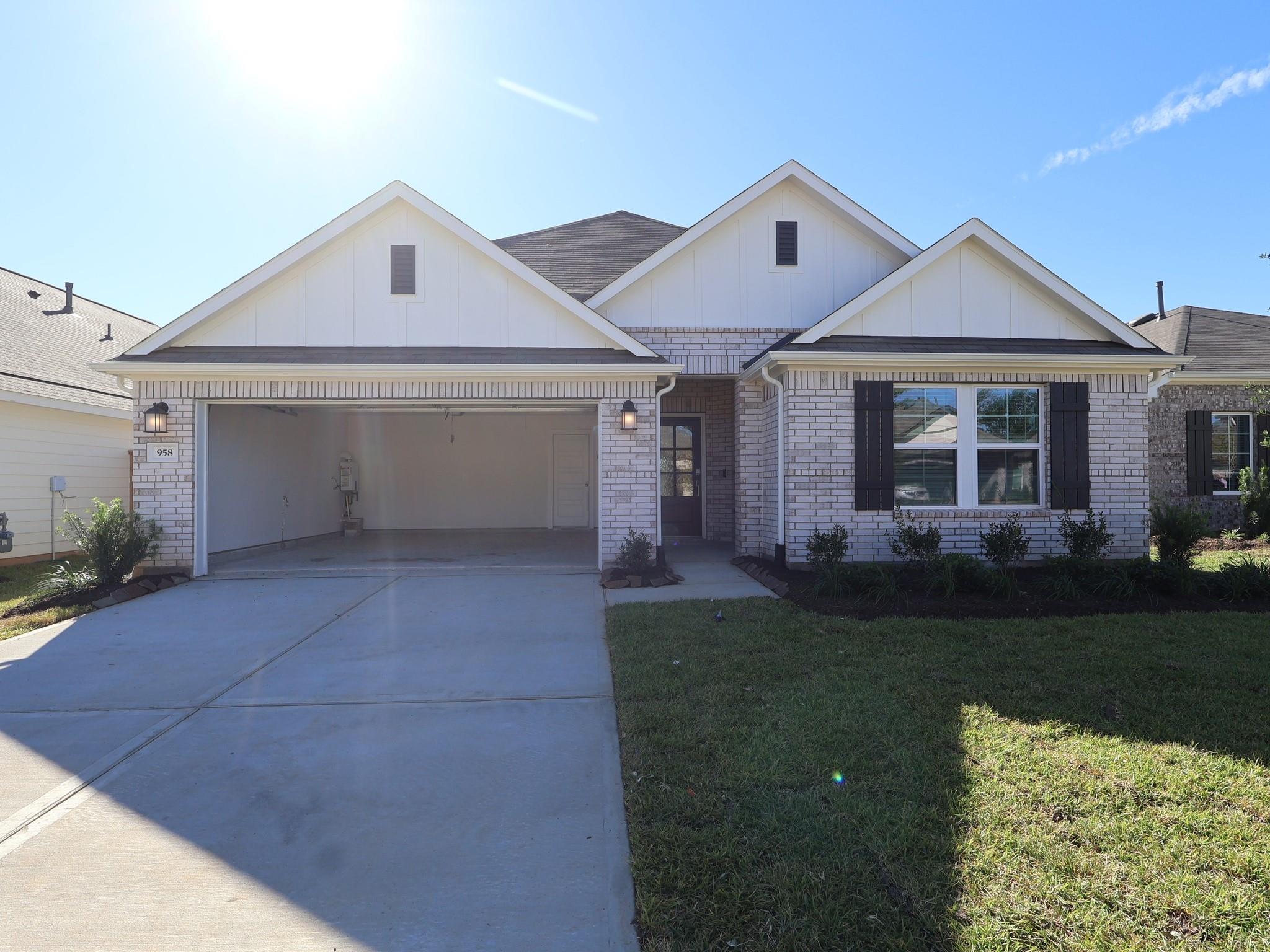 958 Garden Path Drive, Willis TX 77378 Property Photo 1