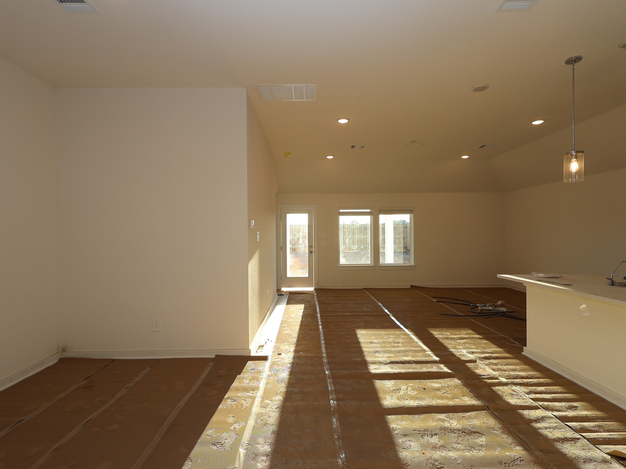 958 Garden Path Drive Property Photo 4