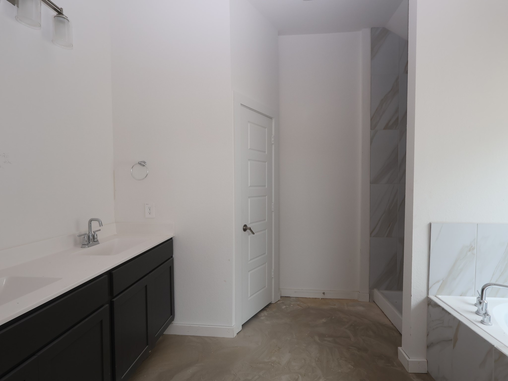 958 Garden Path Drive Property Photo 7