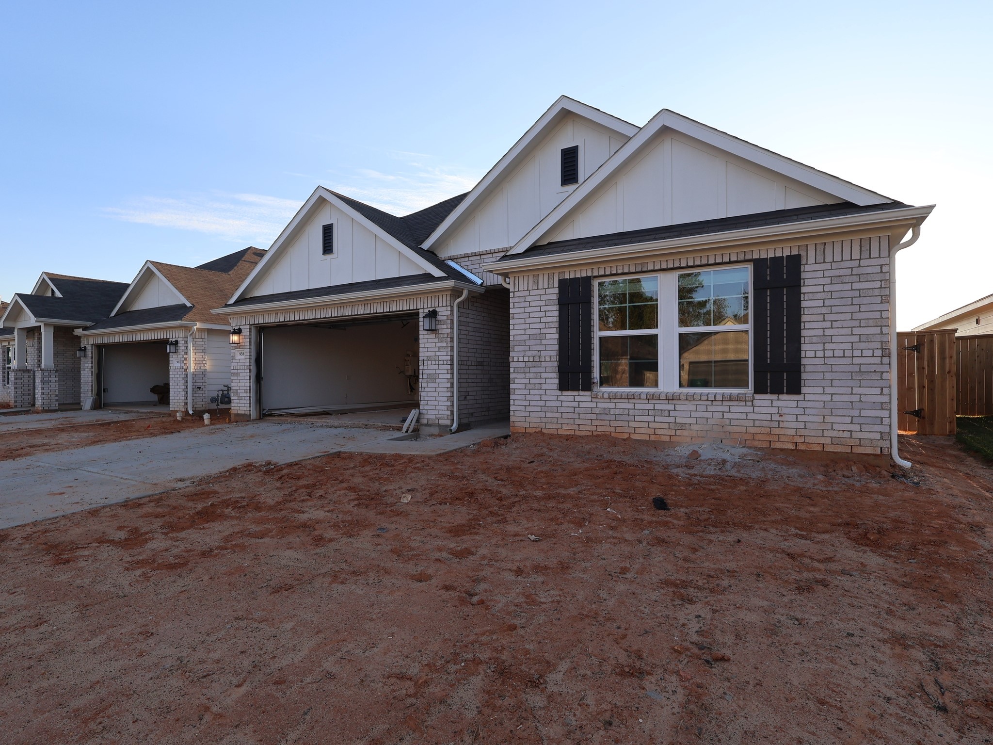958 Garden Path Drive Property Photo 7