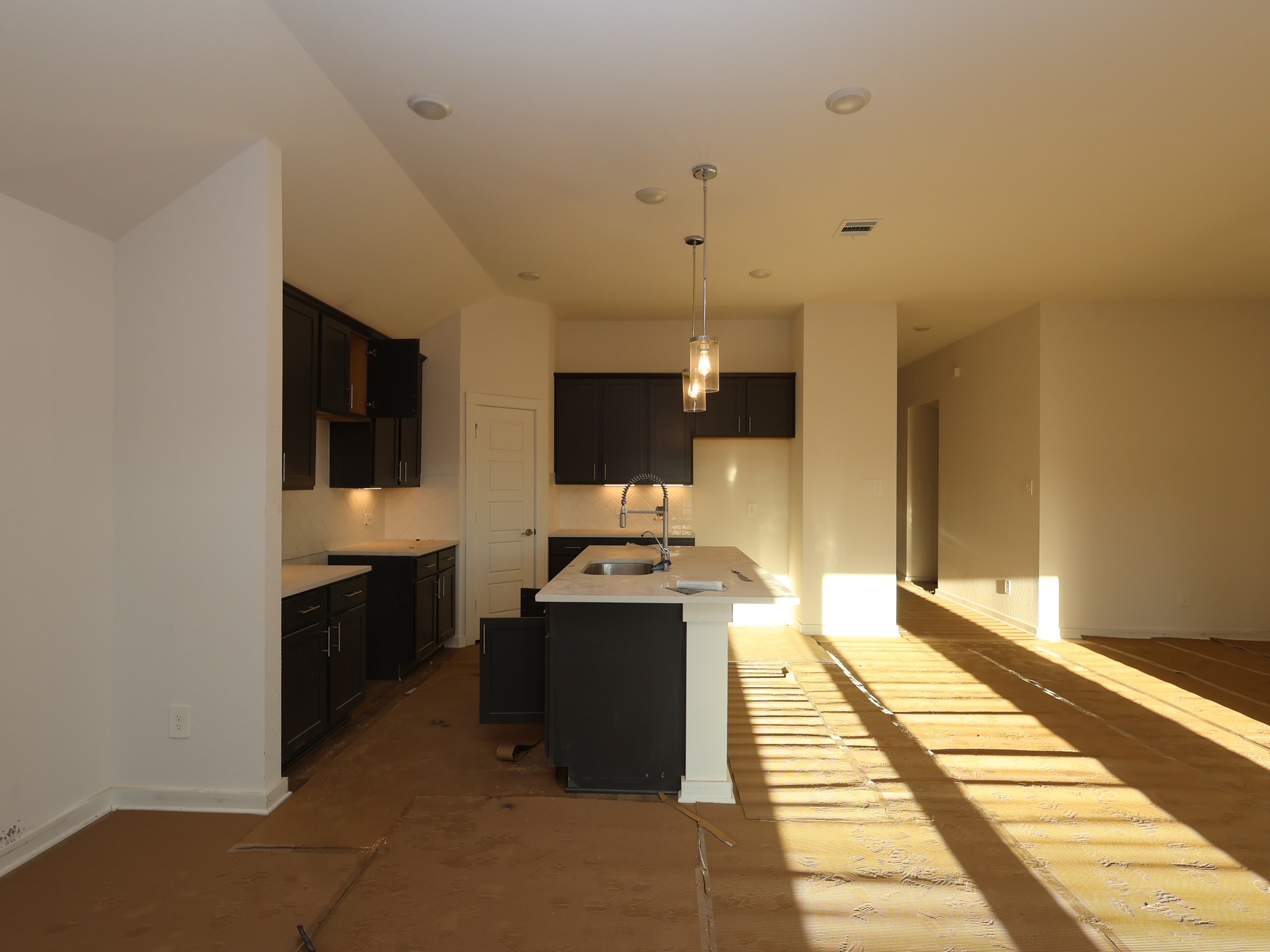 958 Garden Path Drive Property Photo 9