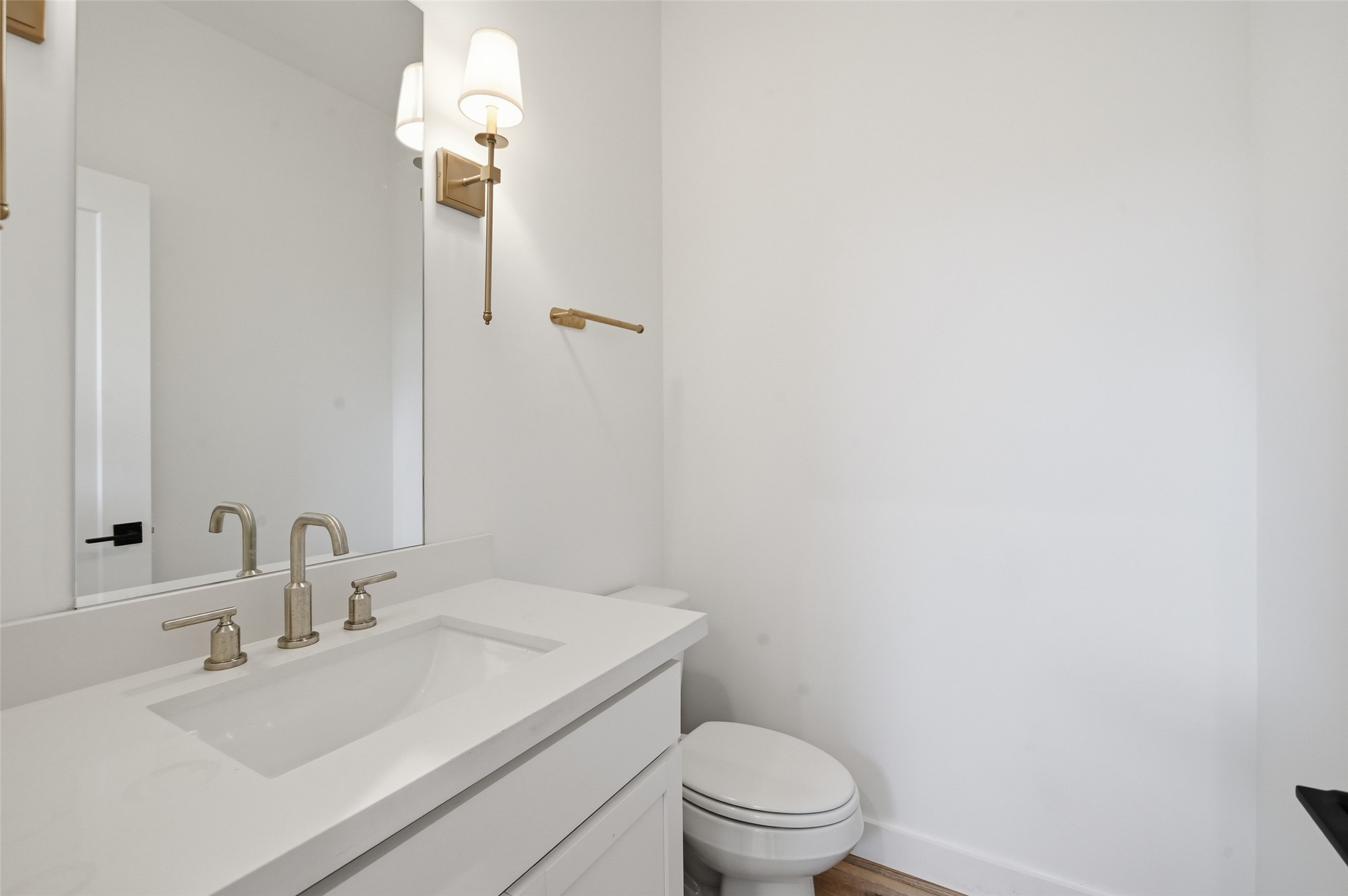 510 E 28th Street Property Photo 12