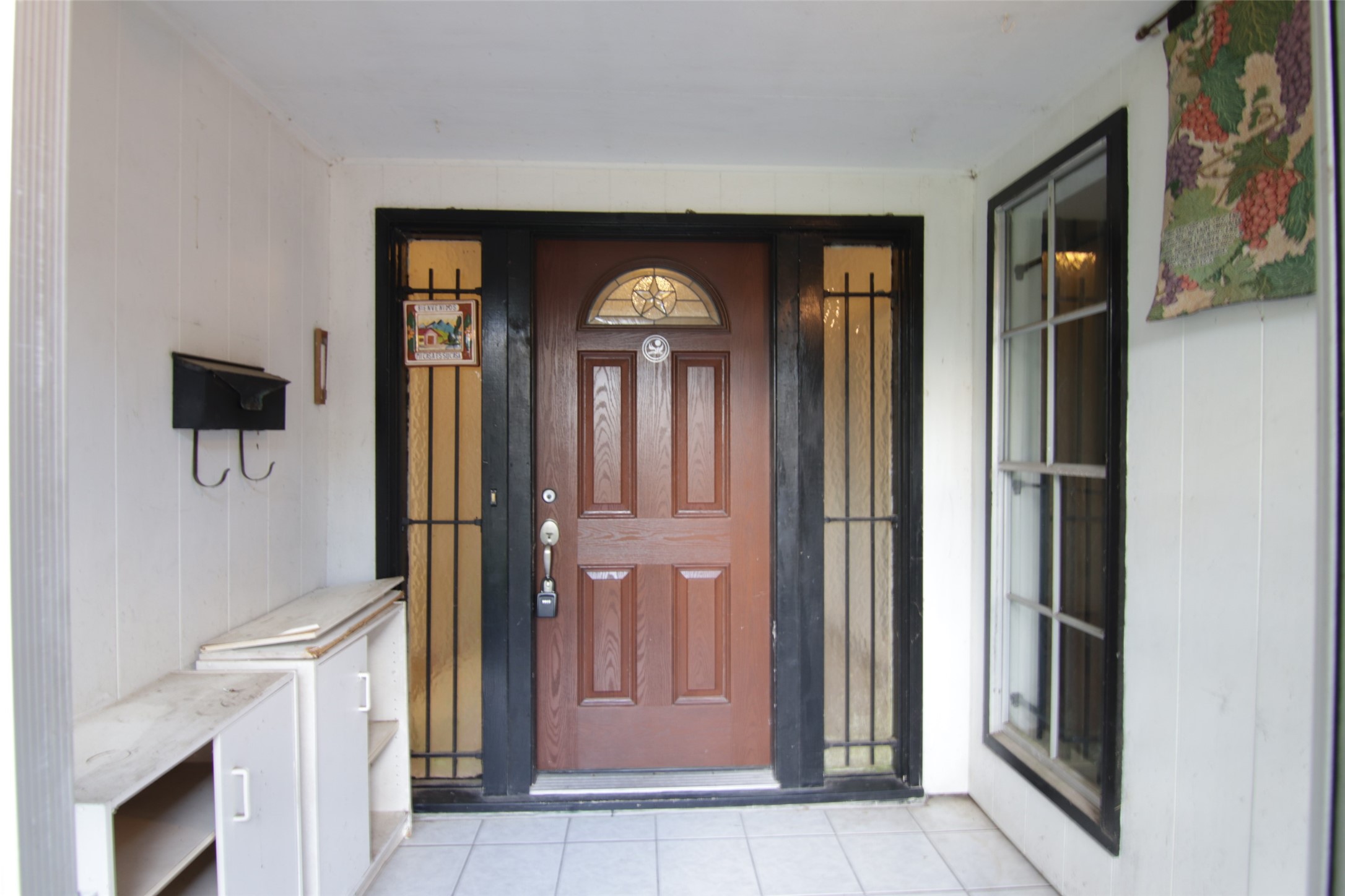 8419 Roos Road Property Photo 3