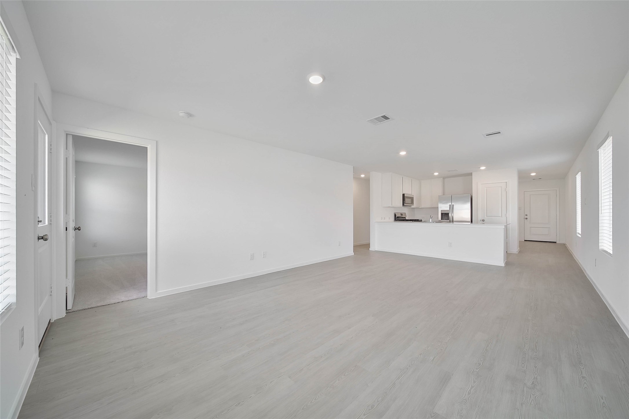 16257 Bergara Bend Drive Property Photo 13